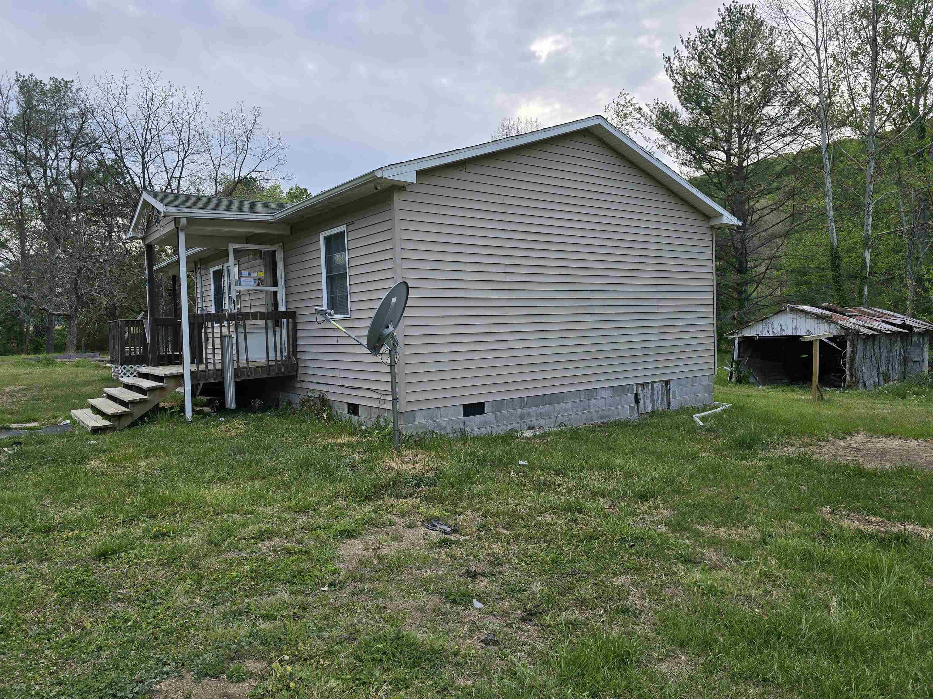 11955 Little Creek Highway Dublin VA 24084