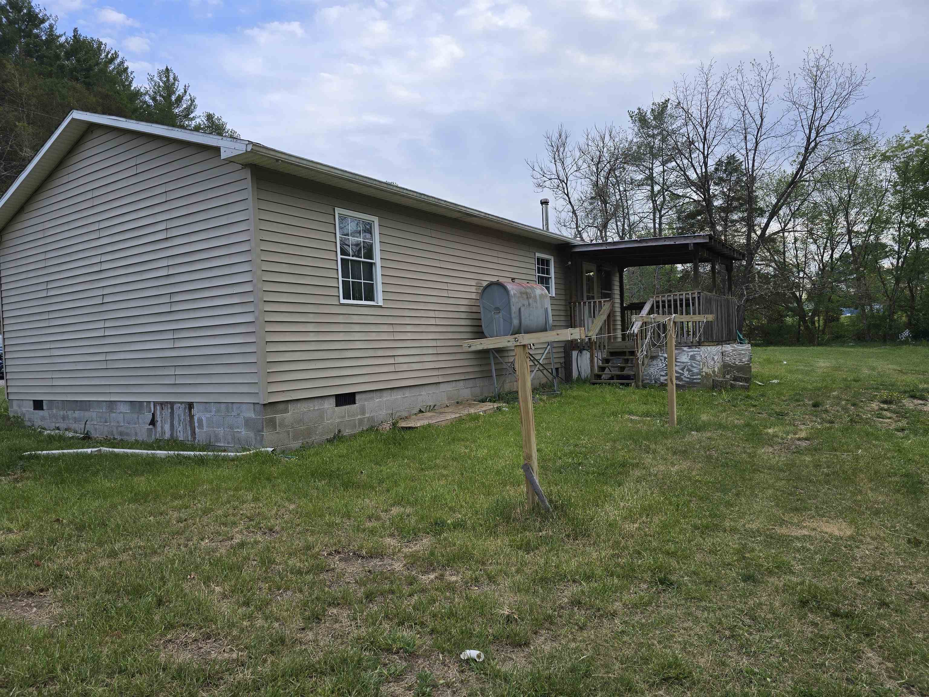 11955 Little Creek Highway Dublin VA 24084