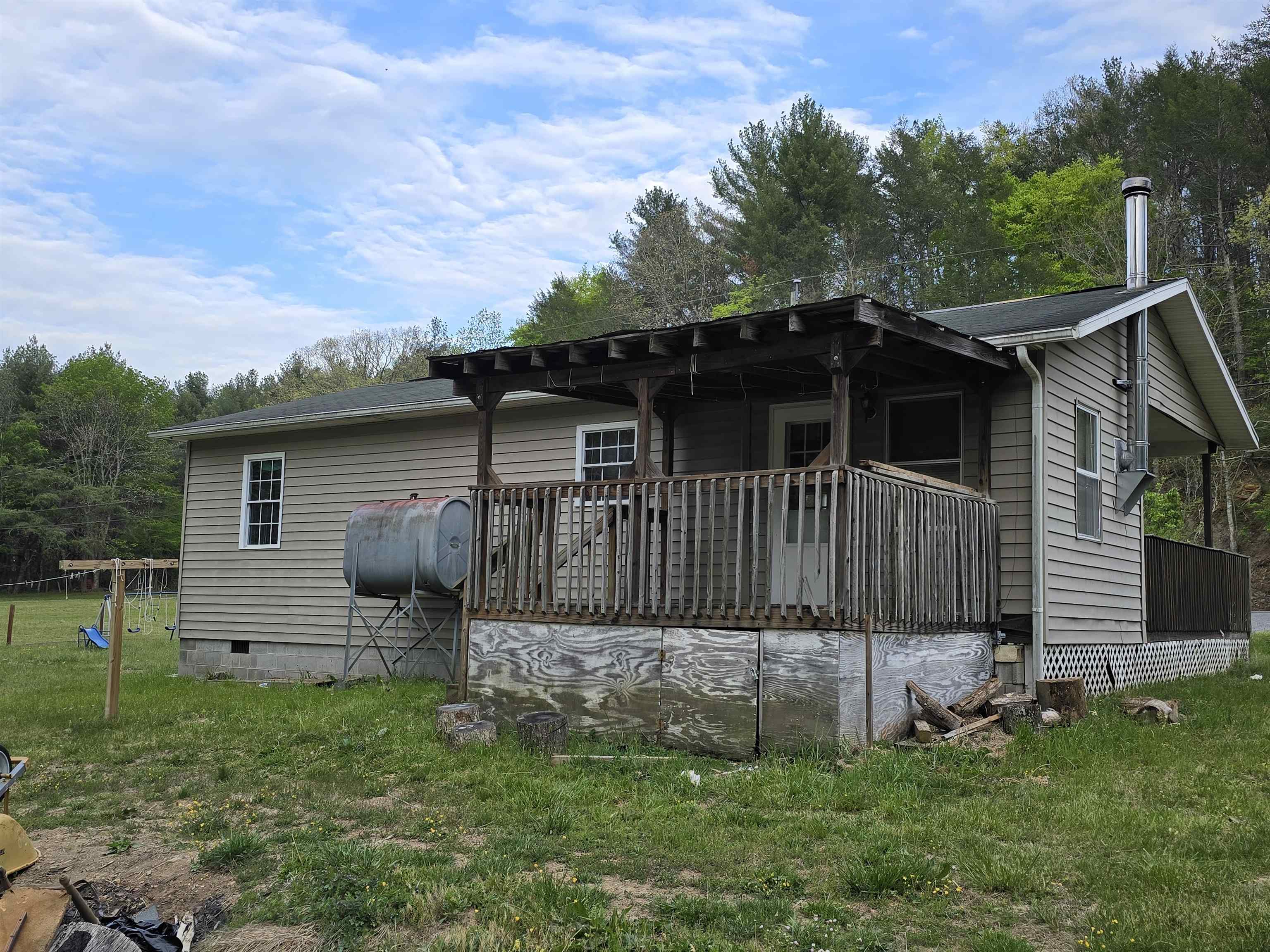 11955 Little Creek Highway Dublin VA 24084