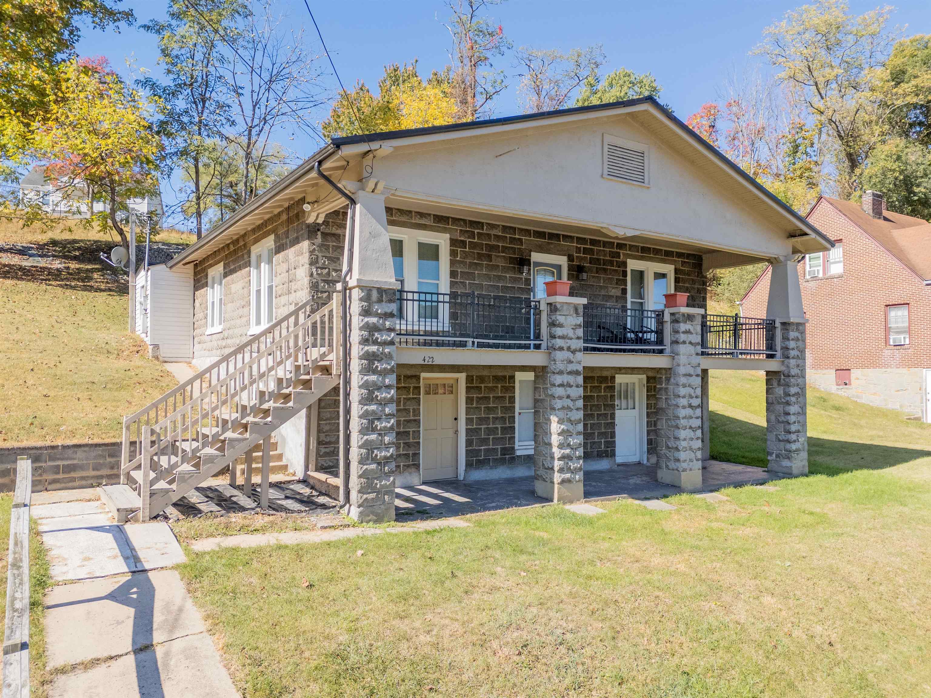 422 S Washington Avenue Pulaski VA 24301