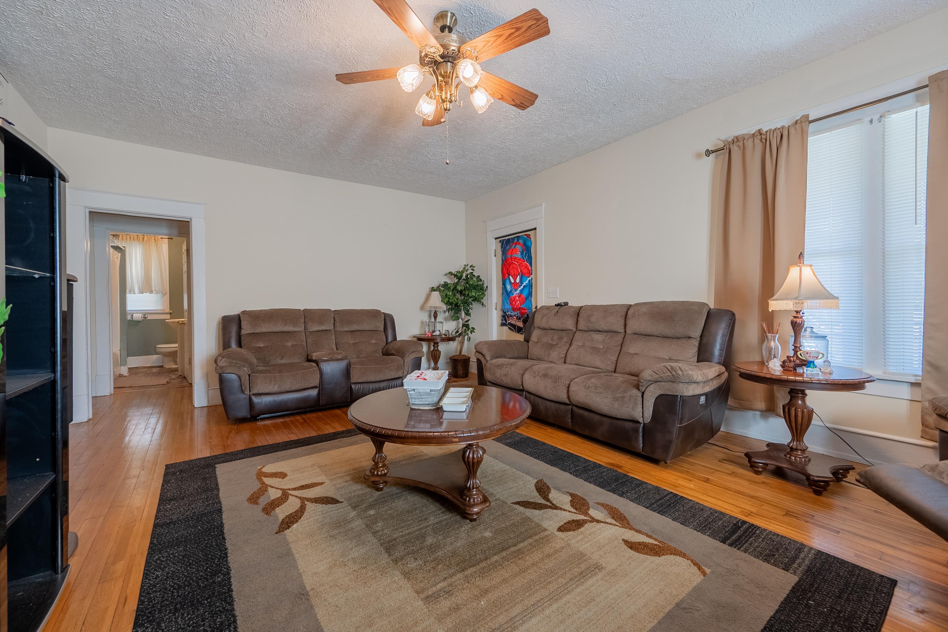 422 S Washington Avenue Pulaski VA 24301