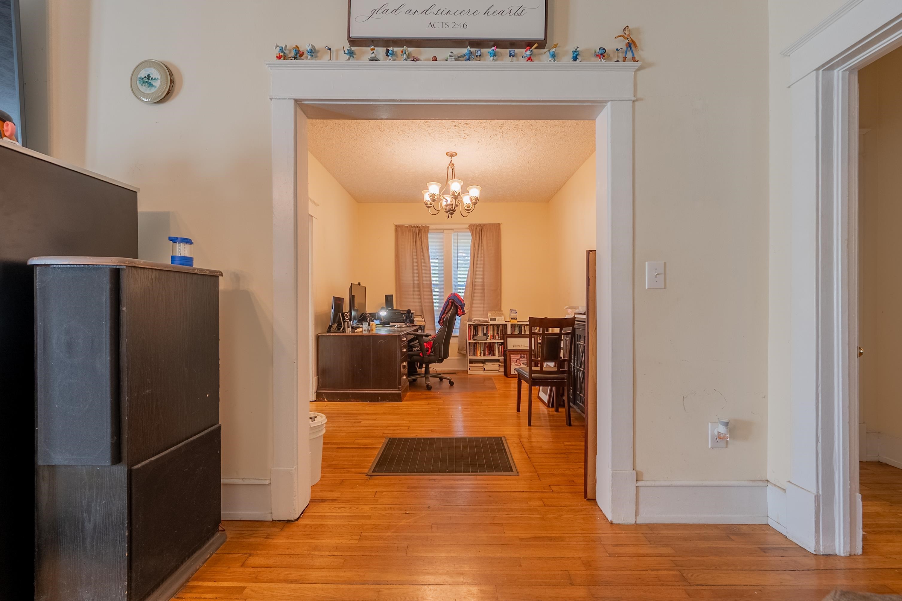 422 S Washington Avenue Pulaski VA 24301