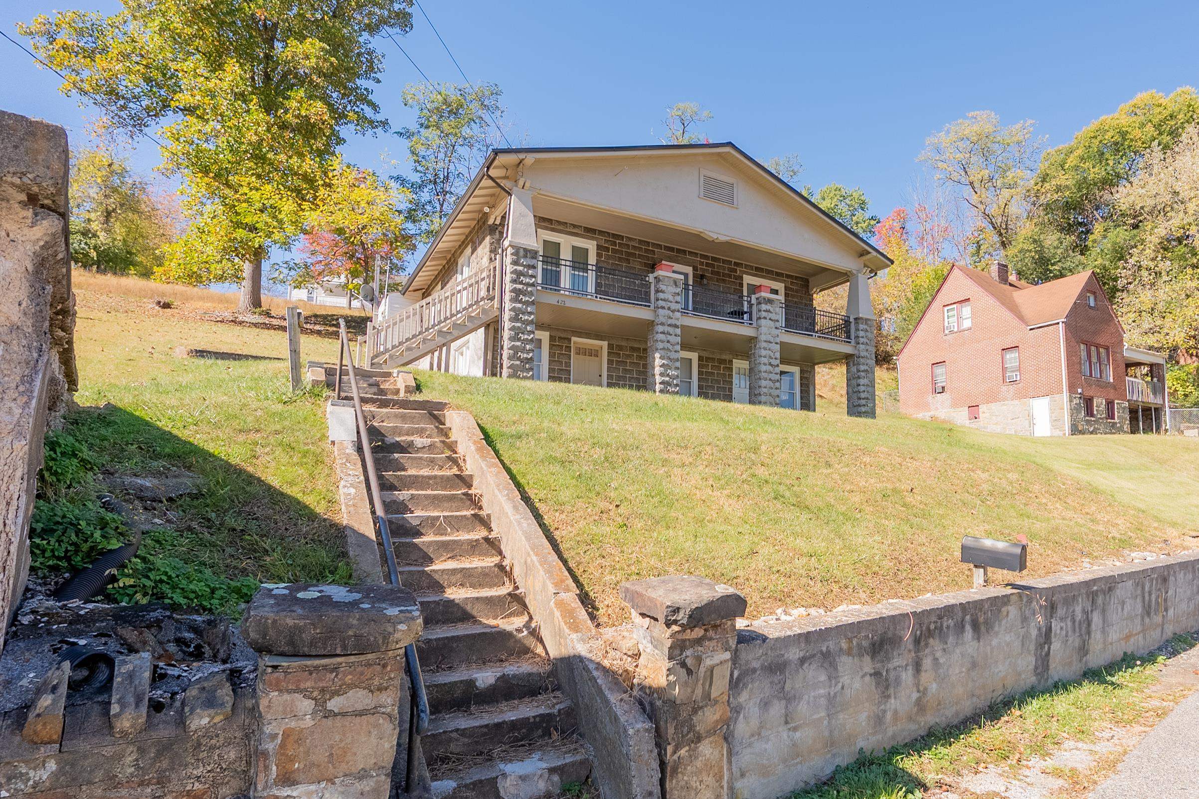 422 S Washington Avenue Pulaski VA 24301