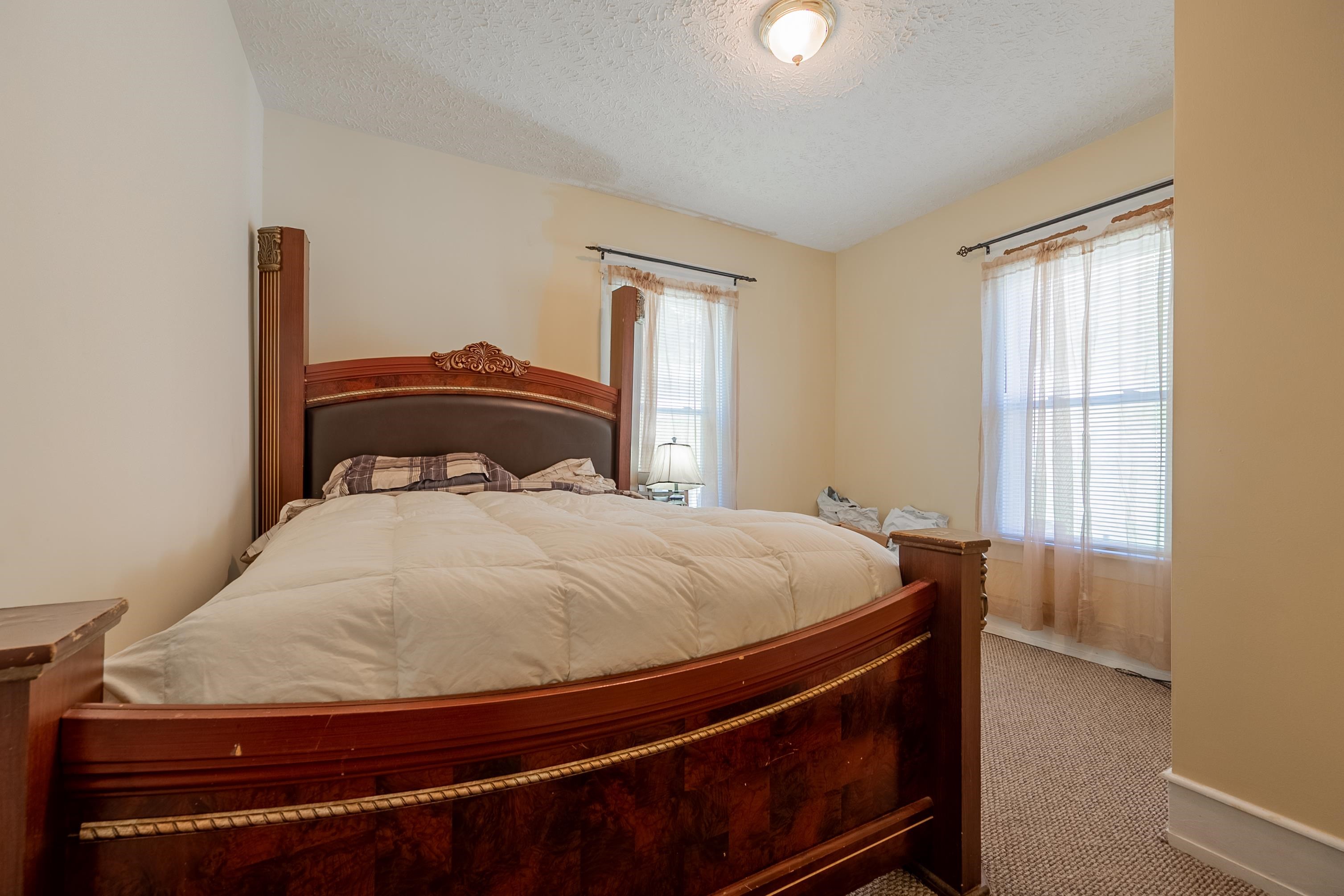 422 S Washington Avenue Pulaski VA 24301