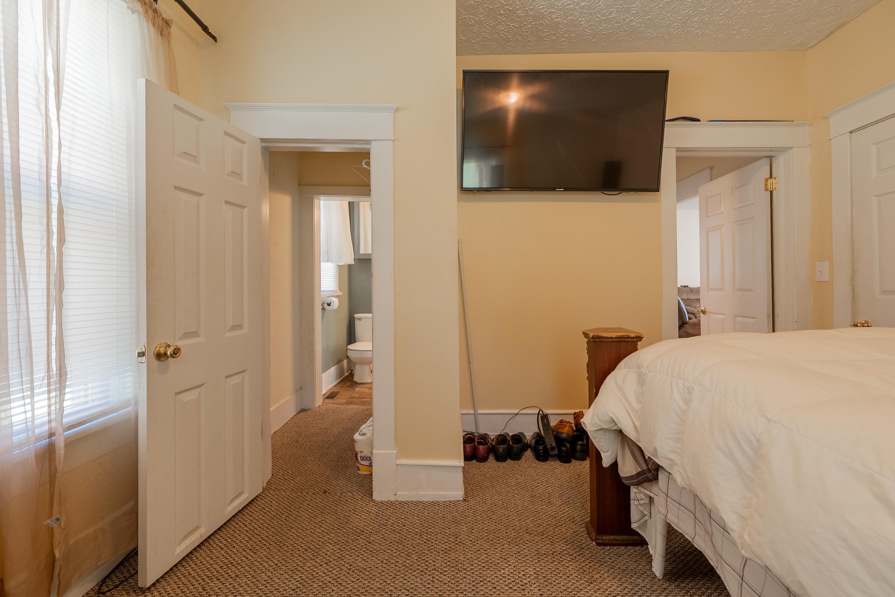 422 S Washington Avenue Pulaski VA 24301