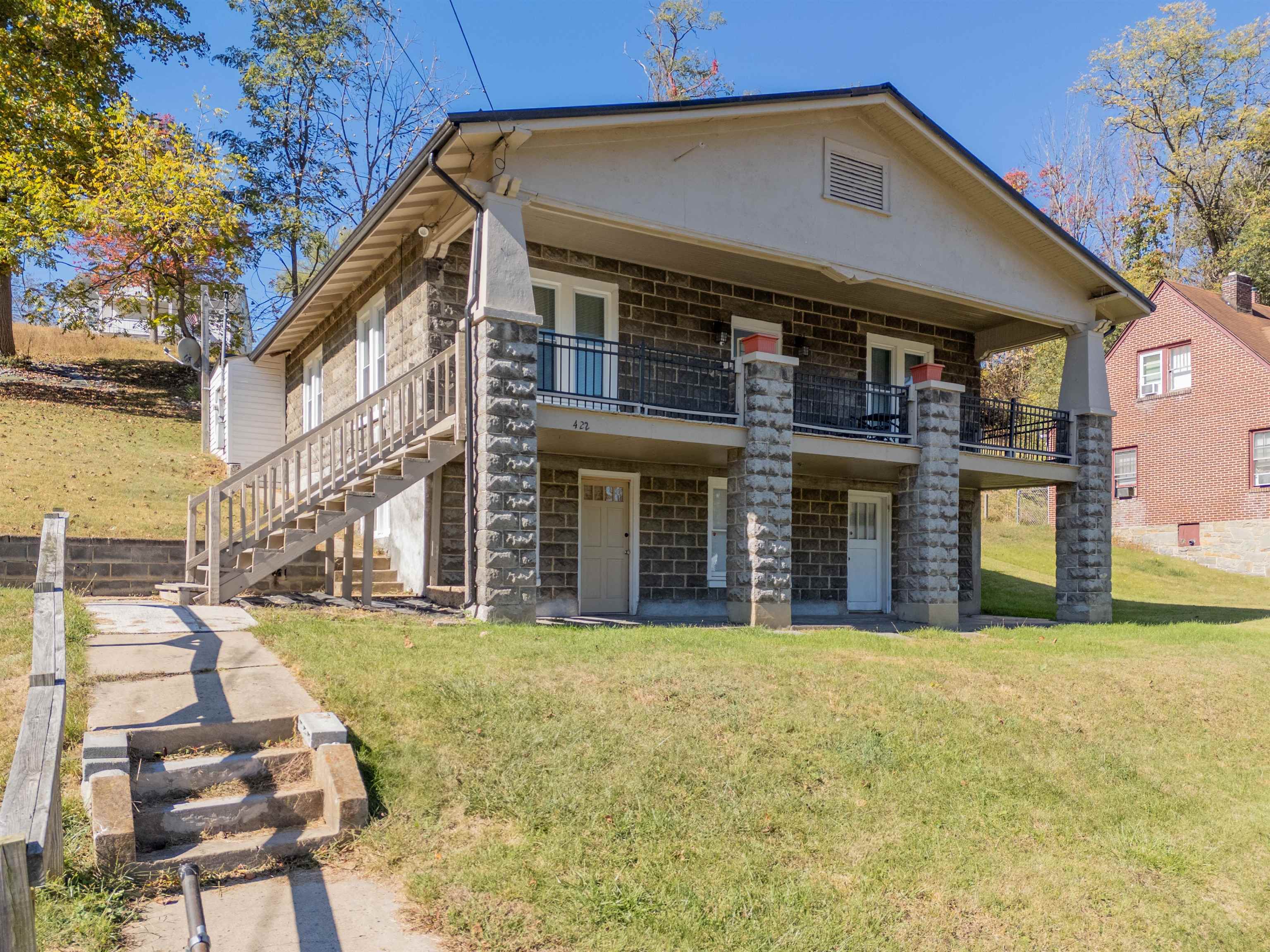 422 S Washington Avenue Pulaski VA 24301