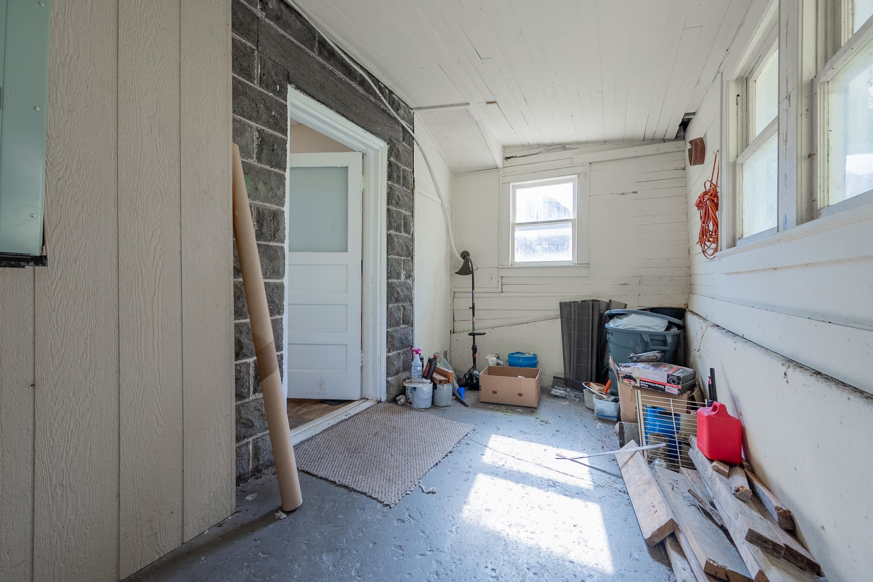 422 S Washington Avenue Pulaski VA 24301