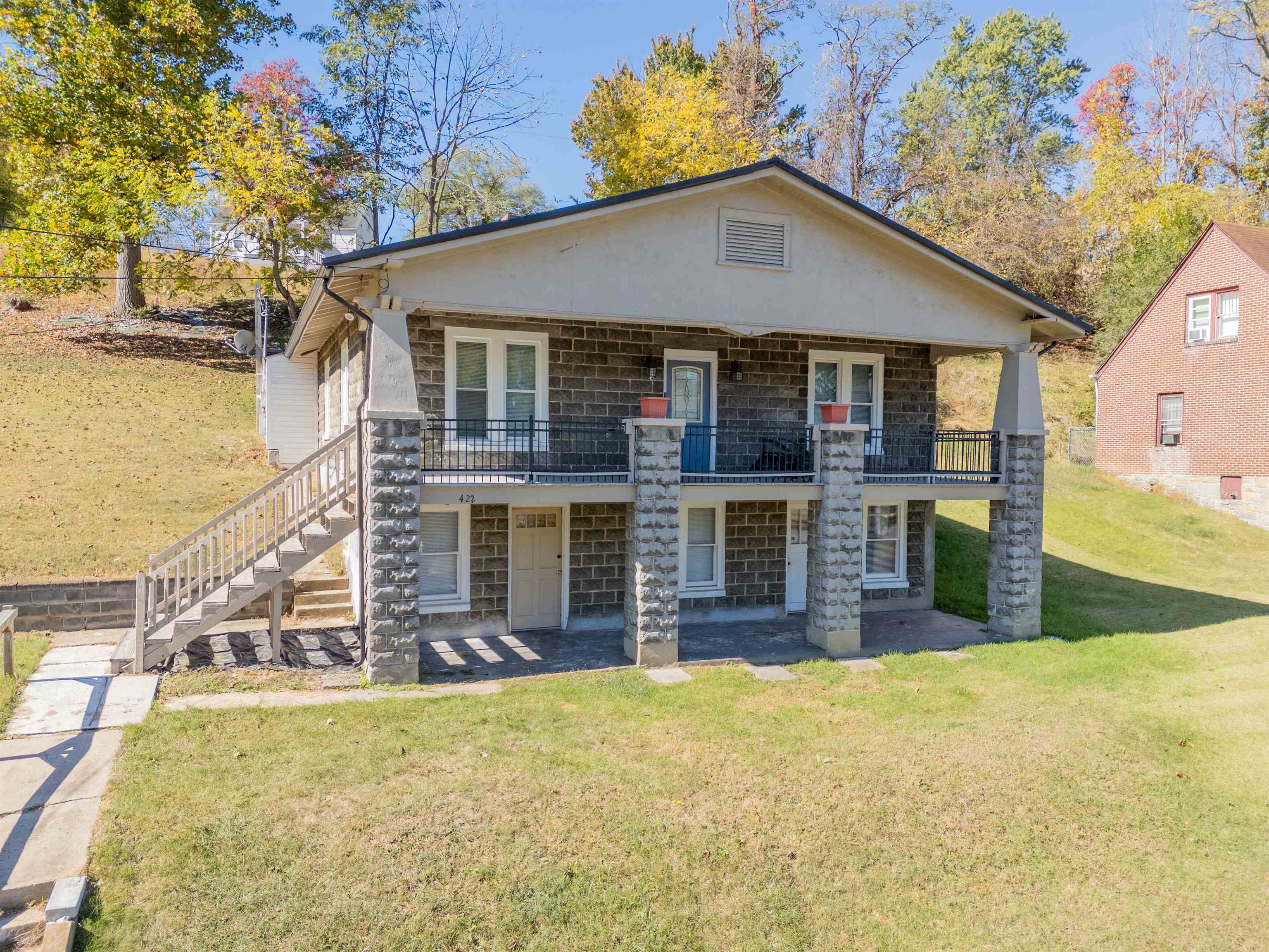 422 S Washington Avenue Pulaski VA 24301