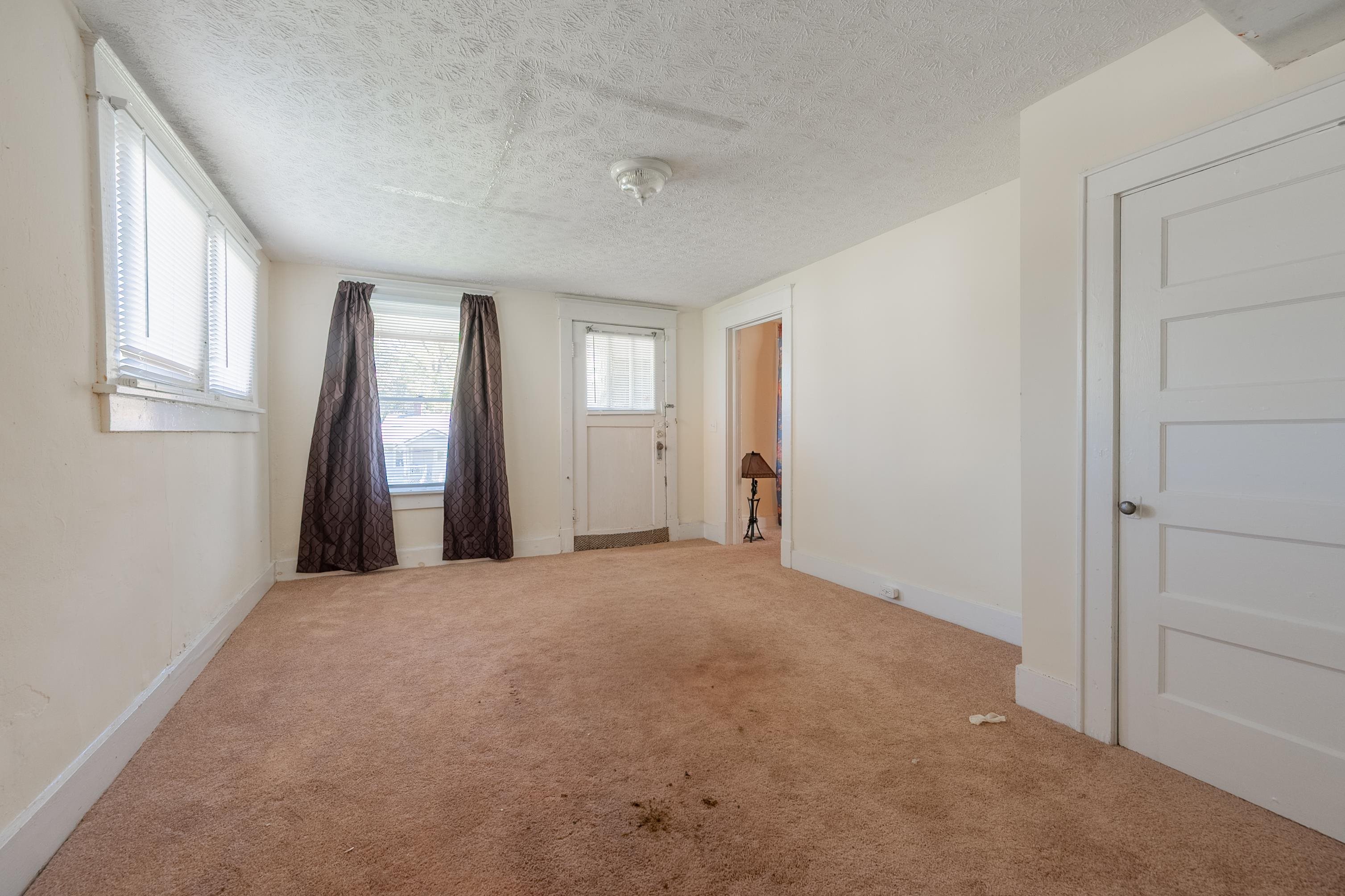 422 S Washington Avenue Pulaski VA 24301