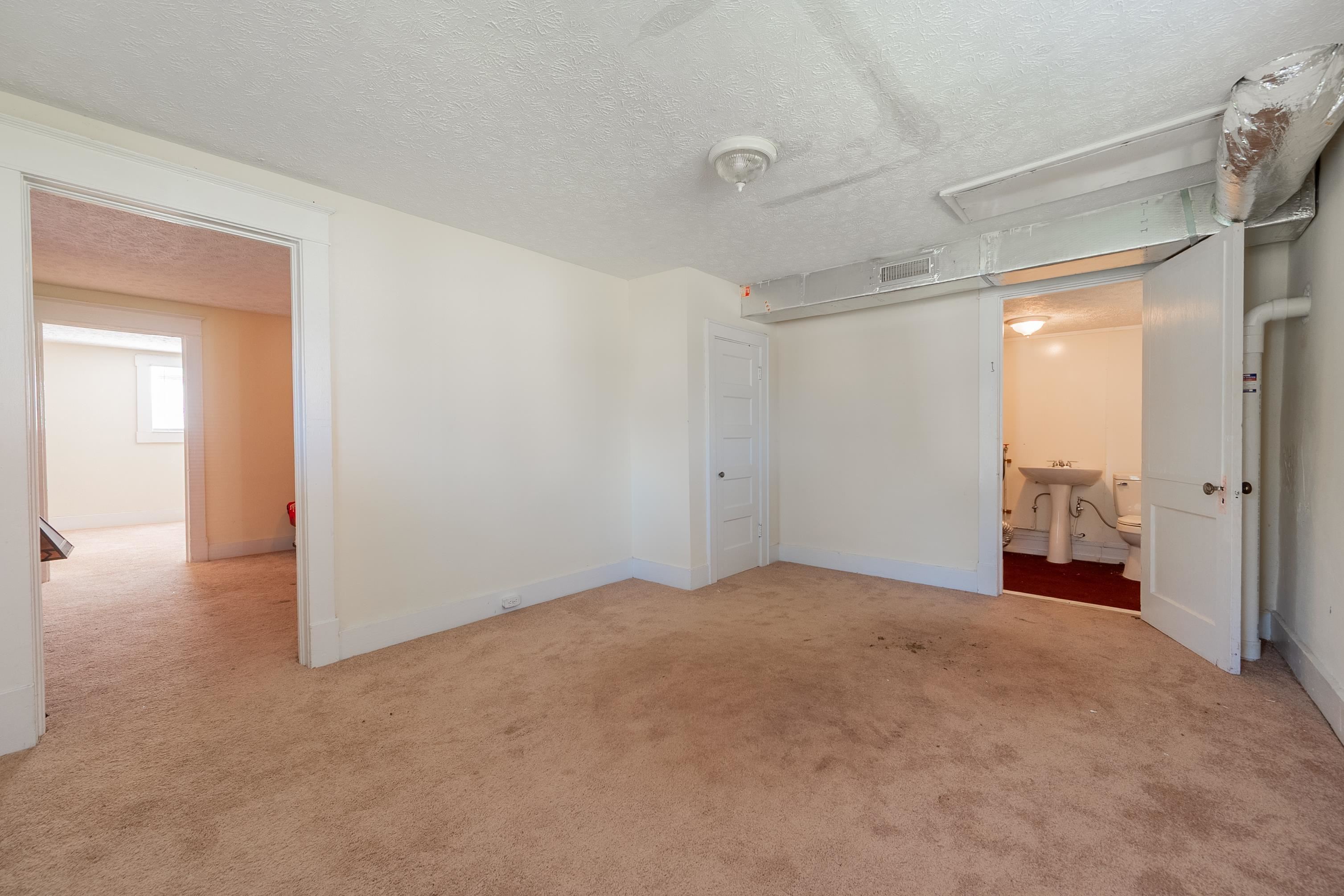 422 S Washington Avenue Pulaski VA 24301