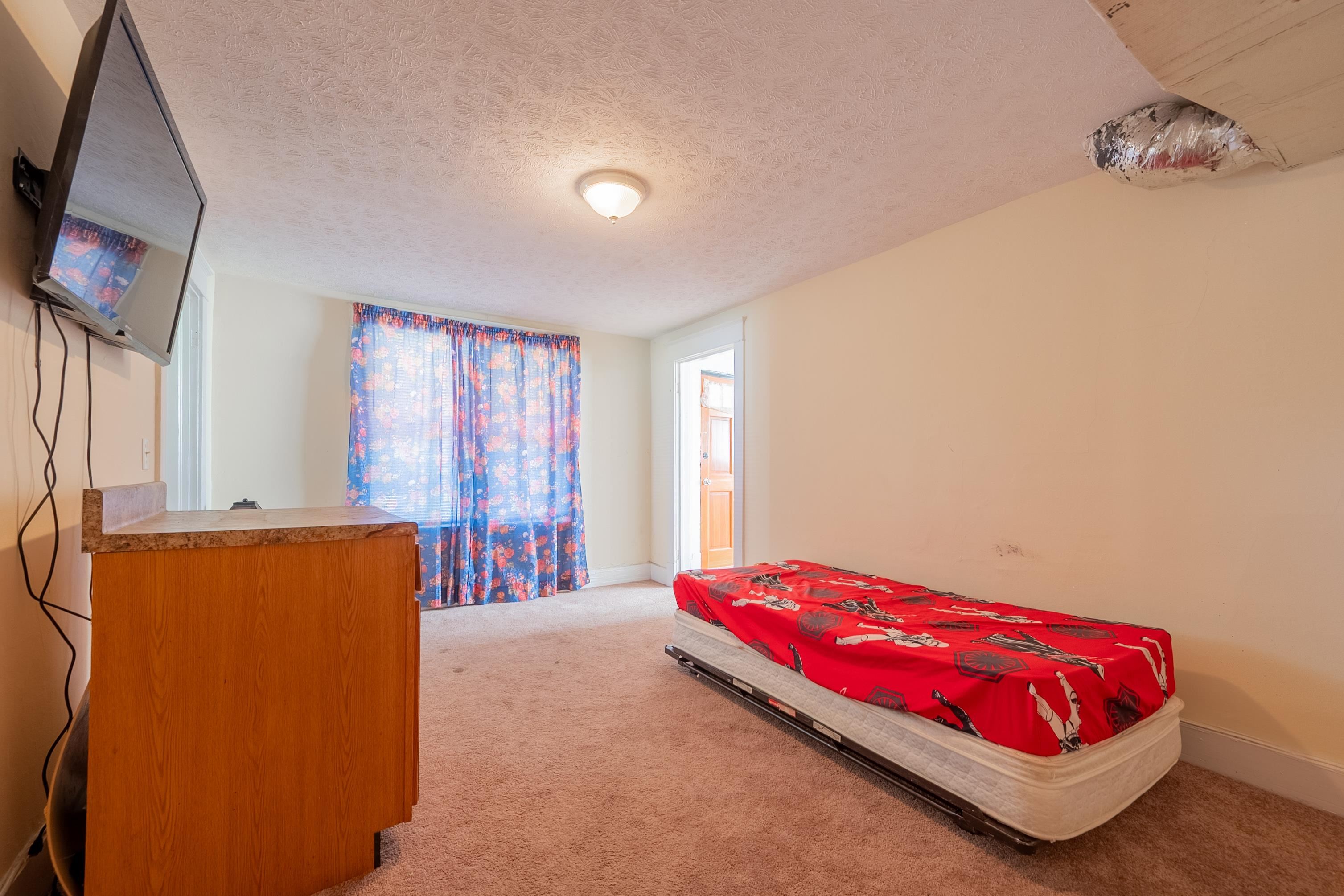 422 S Washington Avenue Pulaski VA 24301