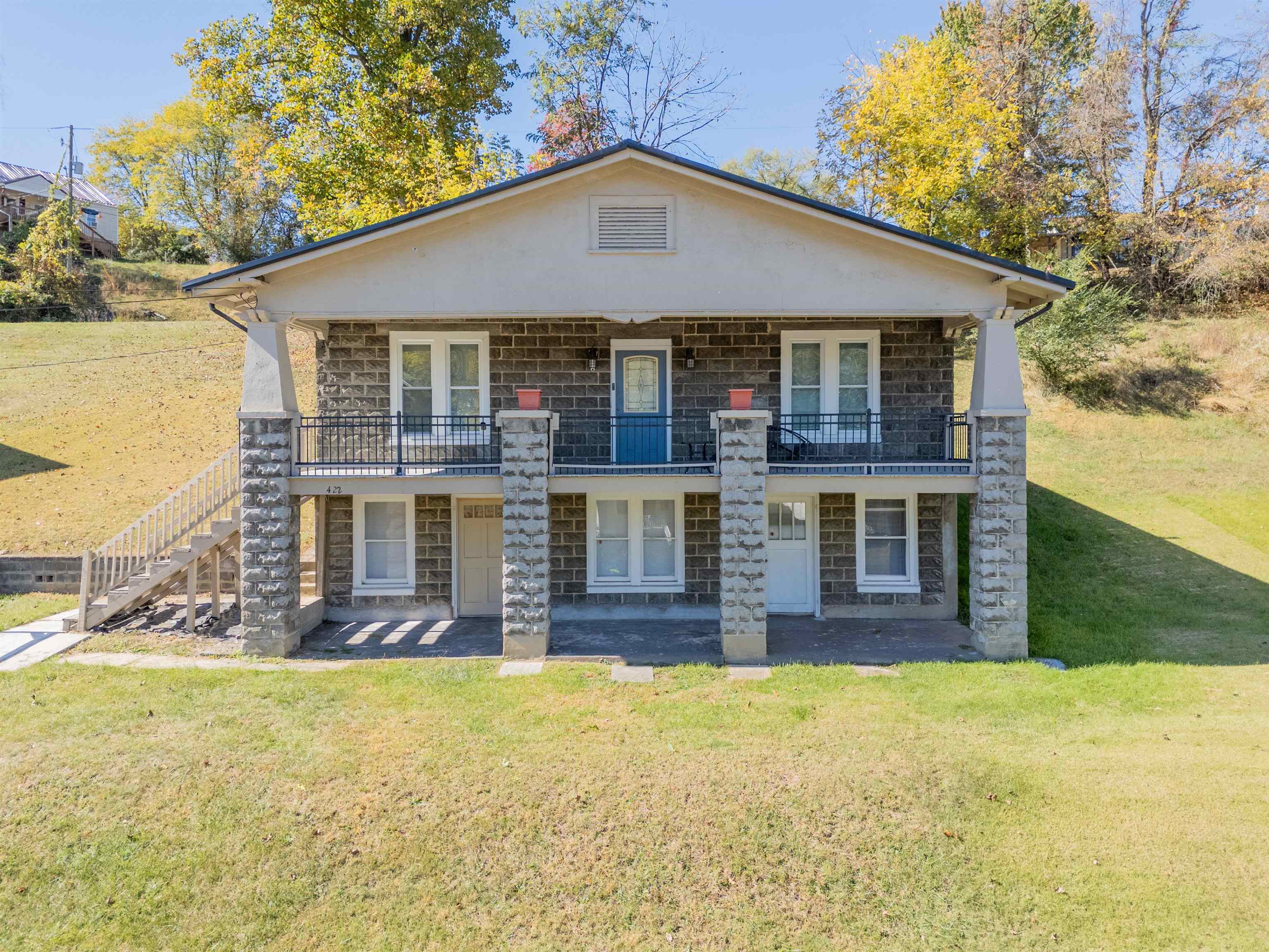 422 S Washington Avenue Pulaski VA 24301