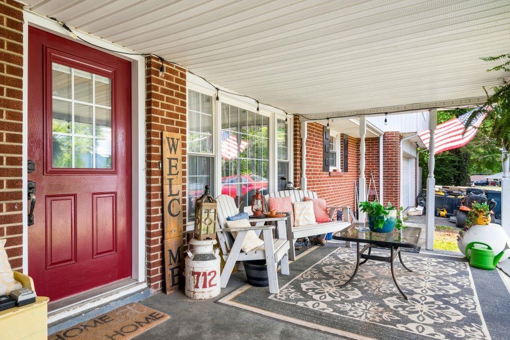 712 Mercer Road Rich Creek VA 24147
