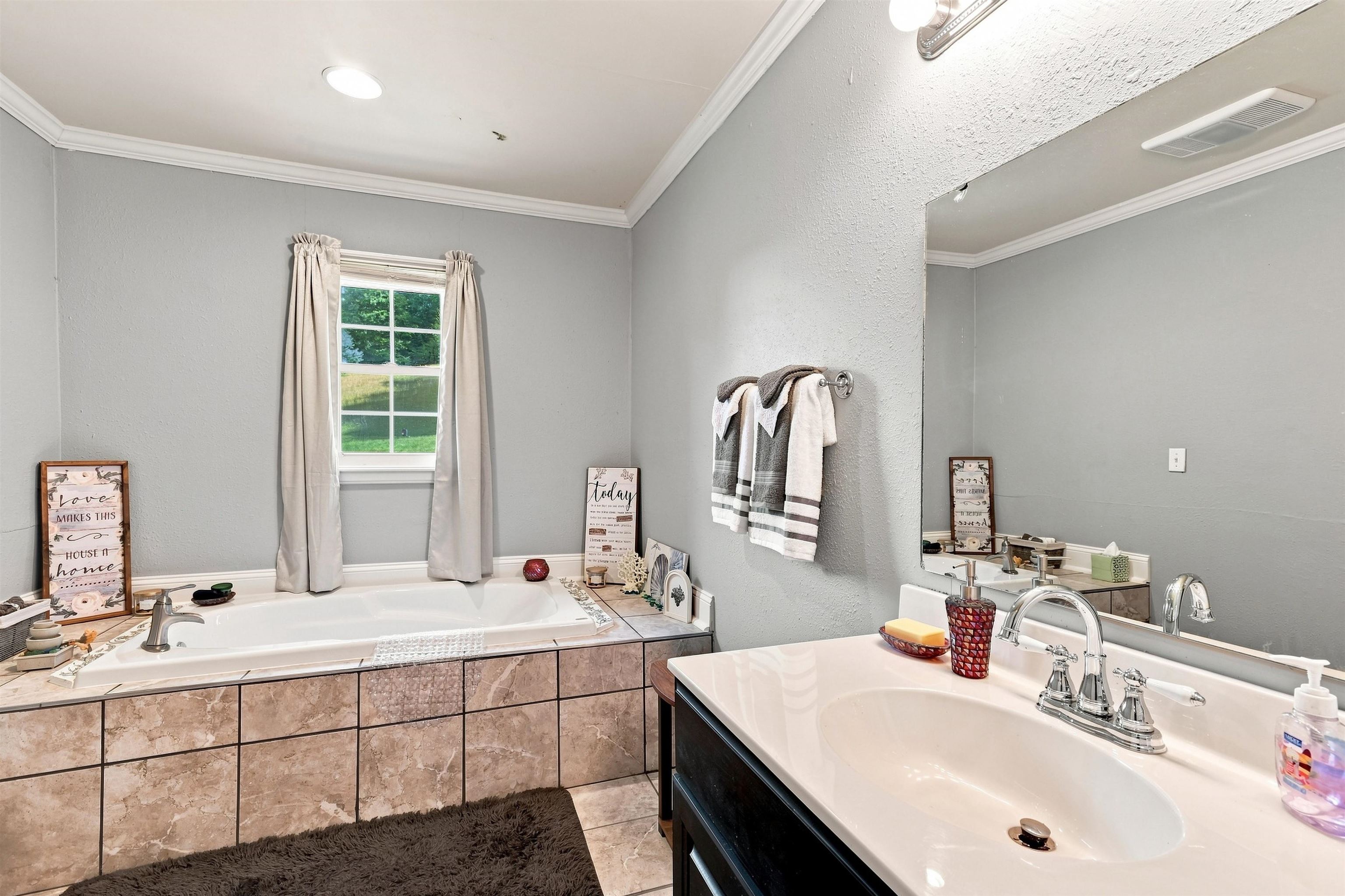 236 Buffalo Mountain Road SW Willis VA 24380