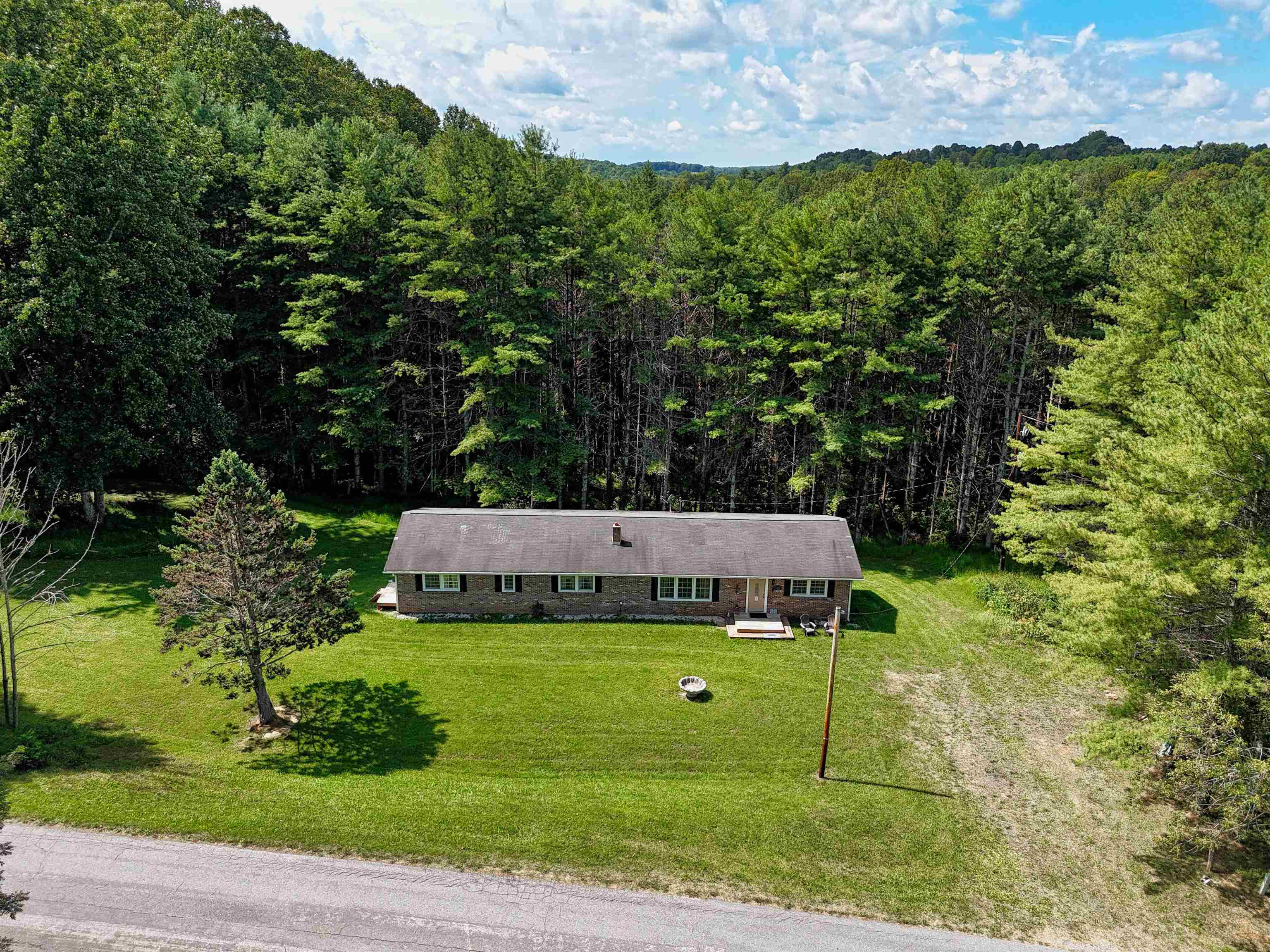236 Buffalo Mountain Road SW Willis VA 24380