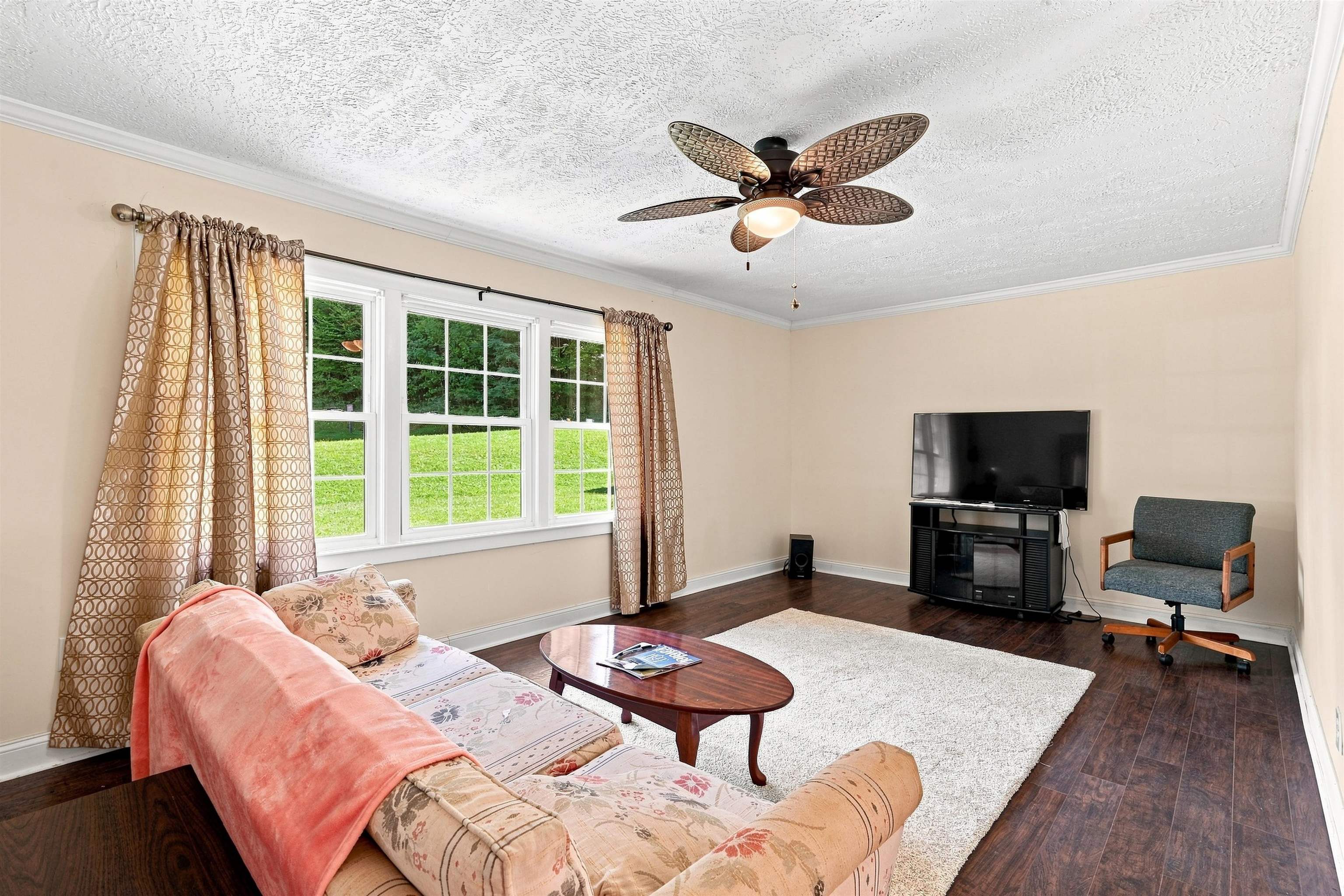 236 Buffalo Mountain Road SW Willis VA 24380
