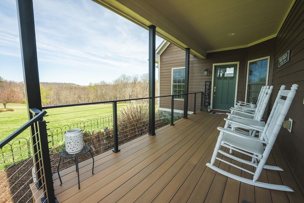 4589 Franklin Pike Floyd VA 24091