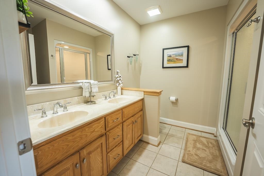4589 Franklin Pike Floyd VA 24091