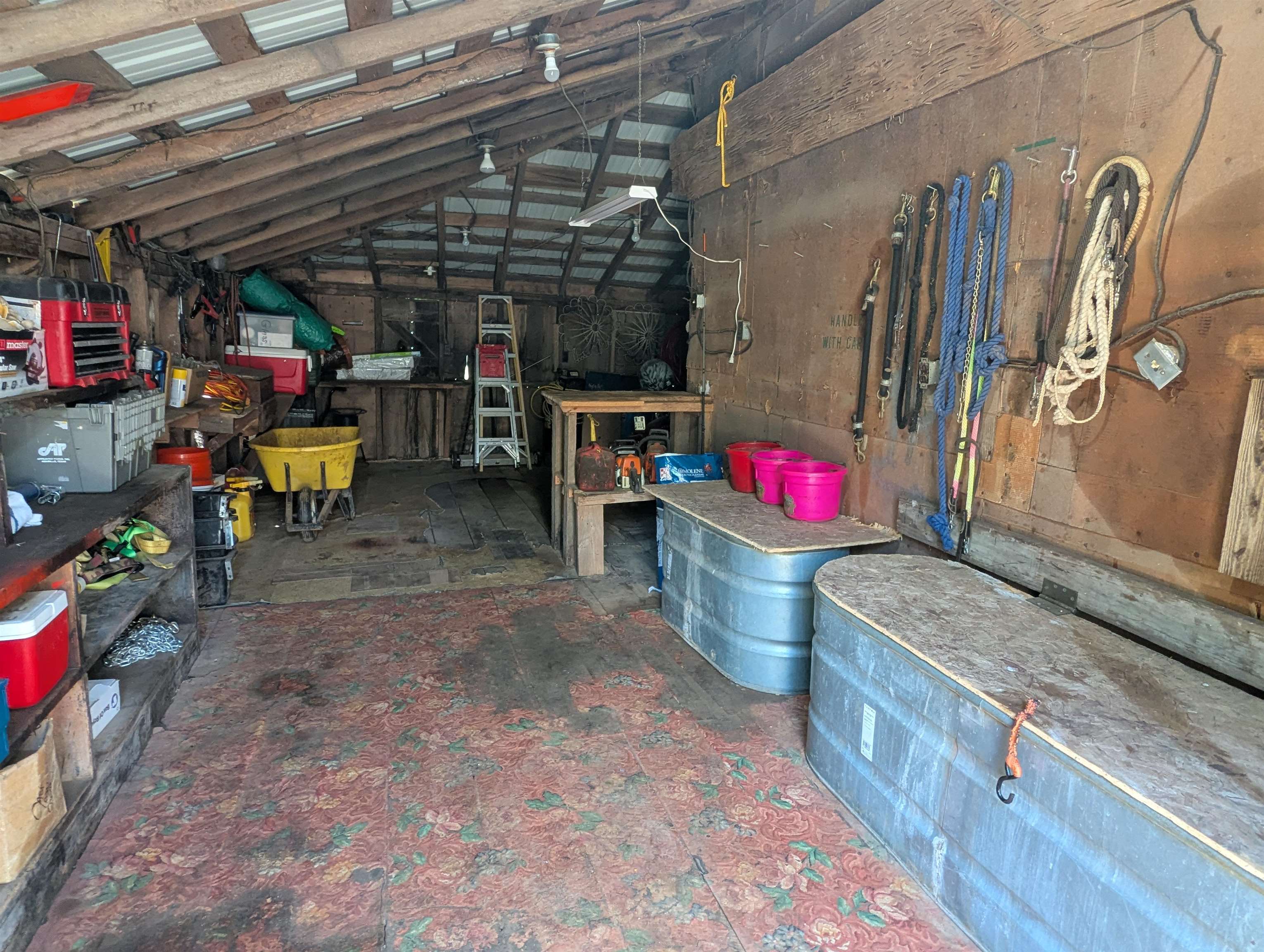 261 Newmantown Road Dugspur VA 24325