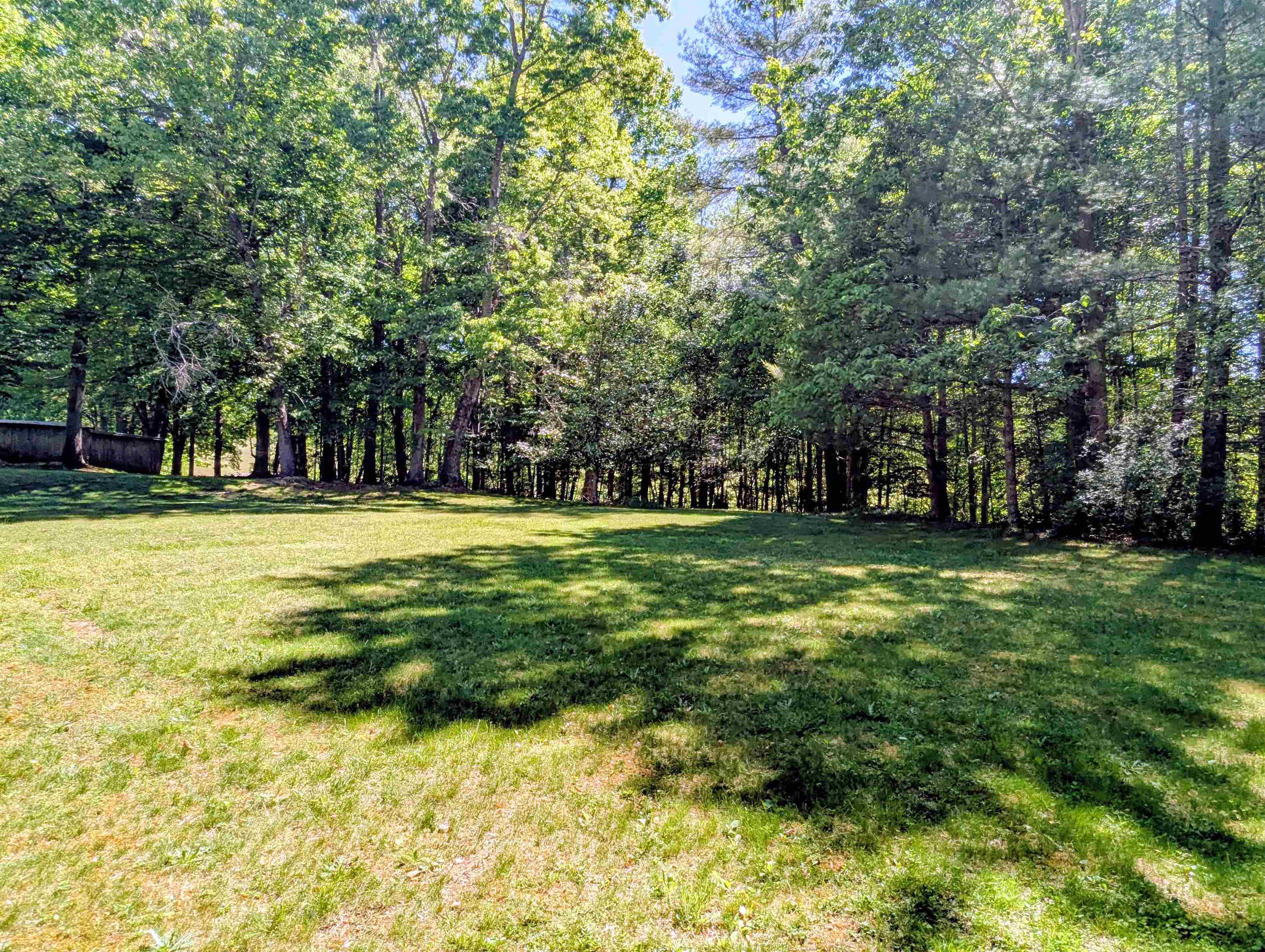 261 Newmantown Road Dugspur VA 24325