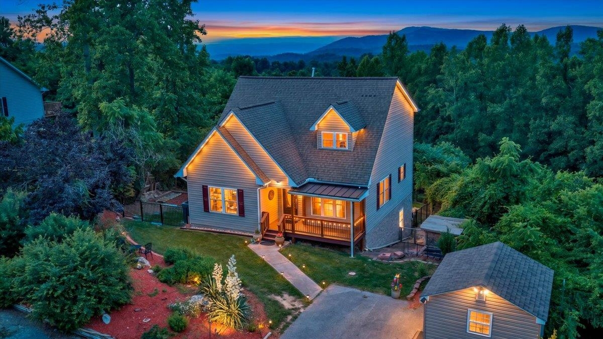 20 Wood Ridge Drive Christiansburg VA 24073
