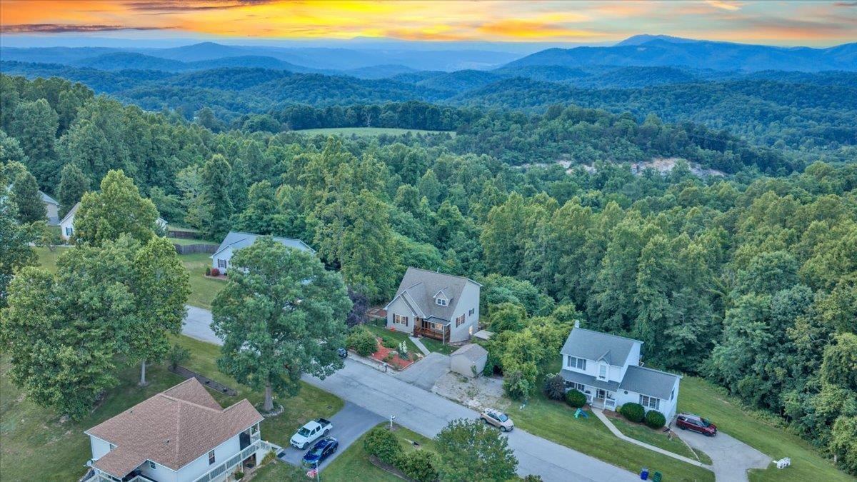 20 Wood Ridge Drive Christiansburg VA 24073