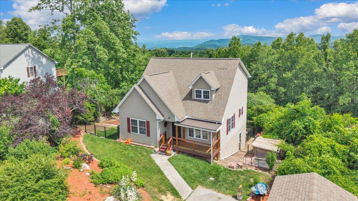 20 Wood Ridge Drive Christiansburg VA 24073