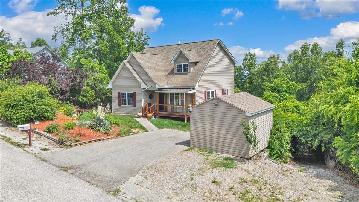 20 Wood Ridge Drive Christiansburg VA 24073