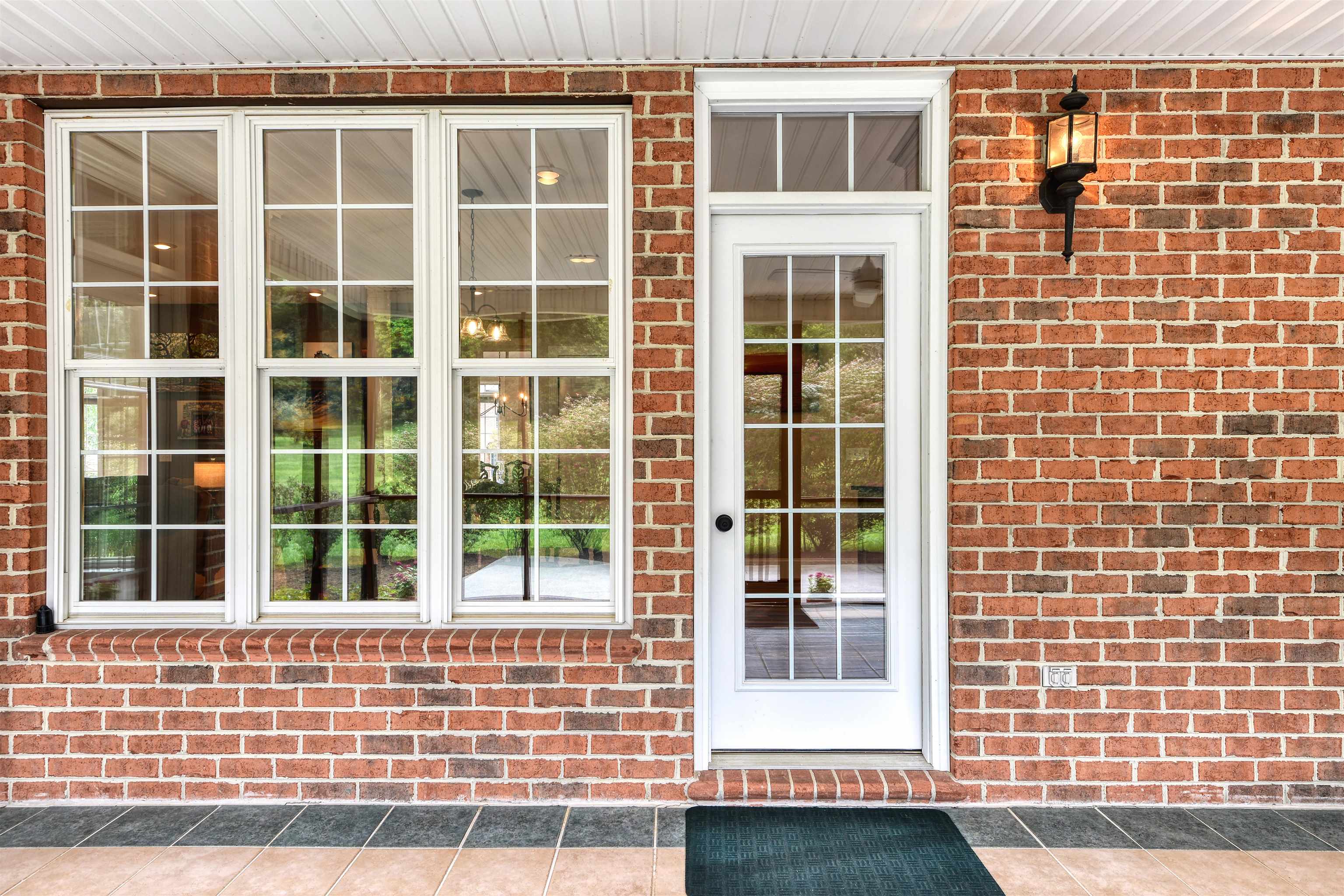 8281 Sawgrass Way Radford VA 24141