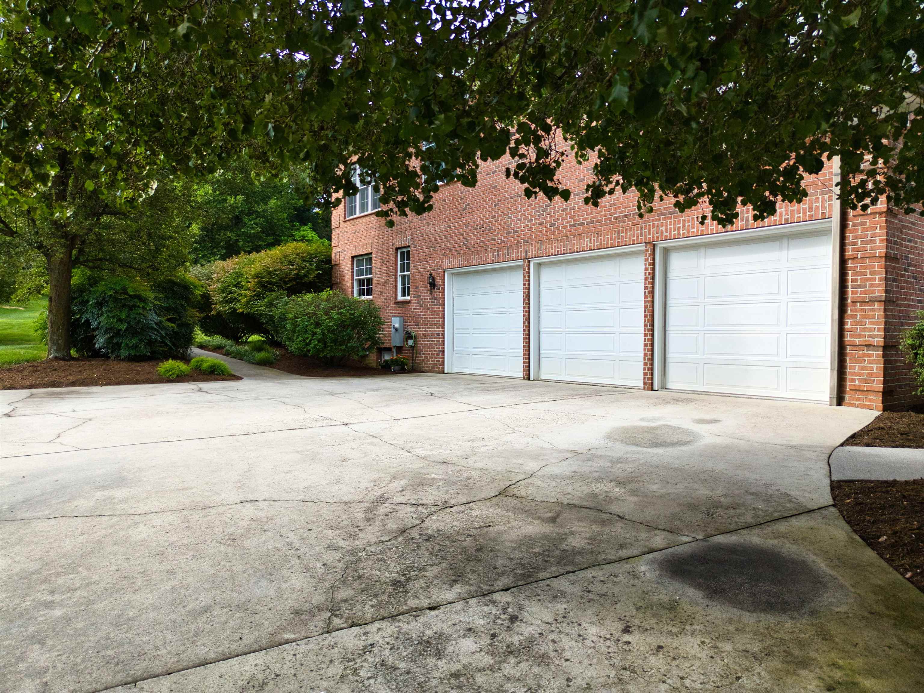 8281 Sawgrass Way Radford VA 24141