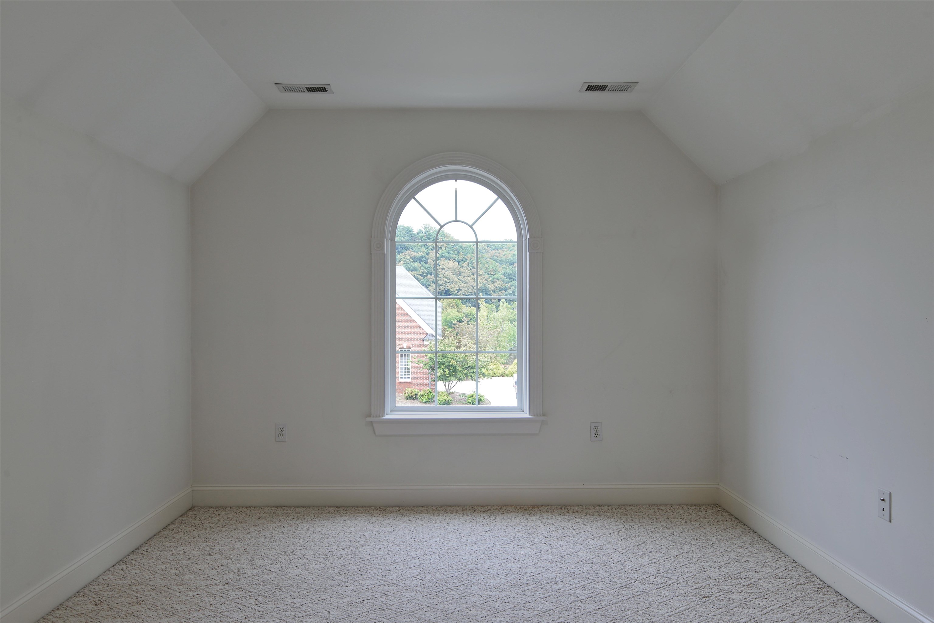 8281 Sawgrass Way Radford VA 24141