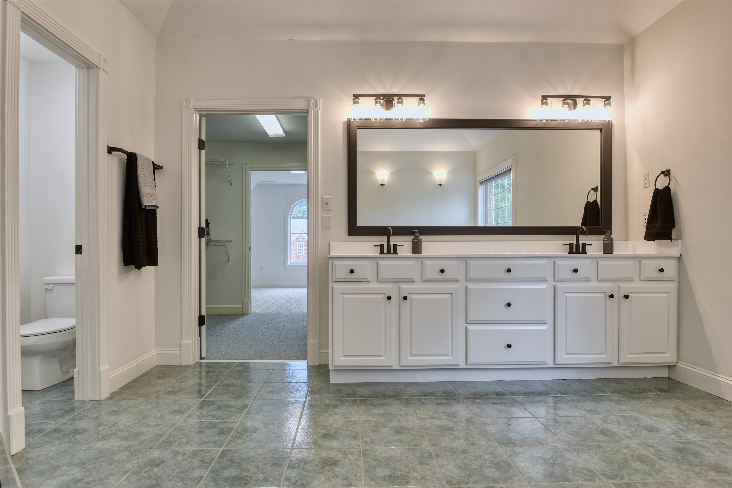 8281 Sawgrass Way Radford VA 24141