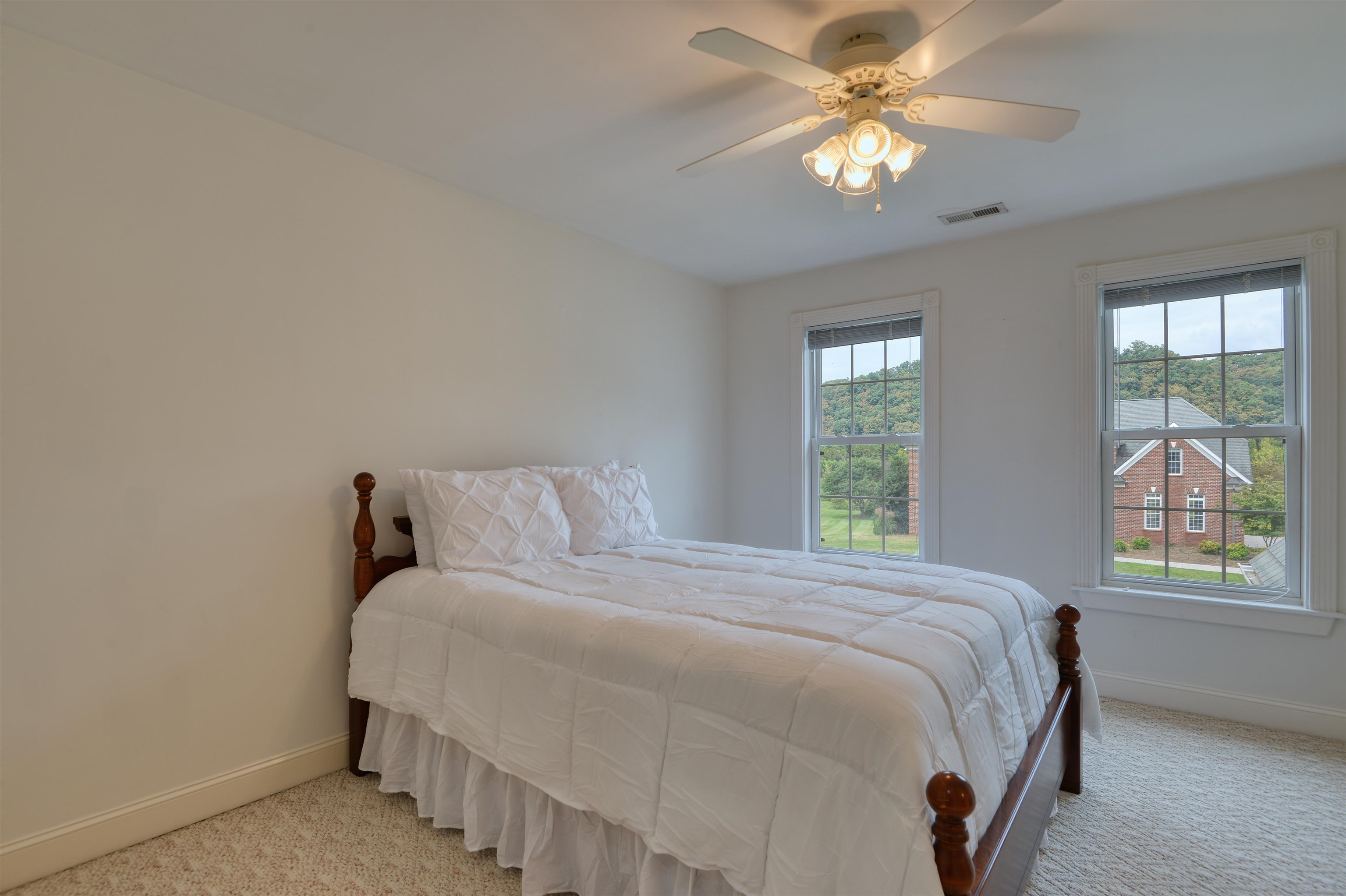 8281 Sawgrass Way Radford VA 24141