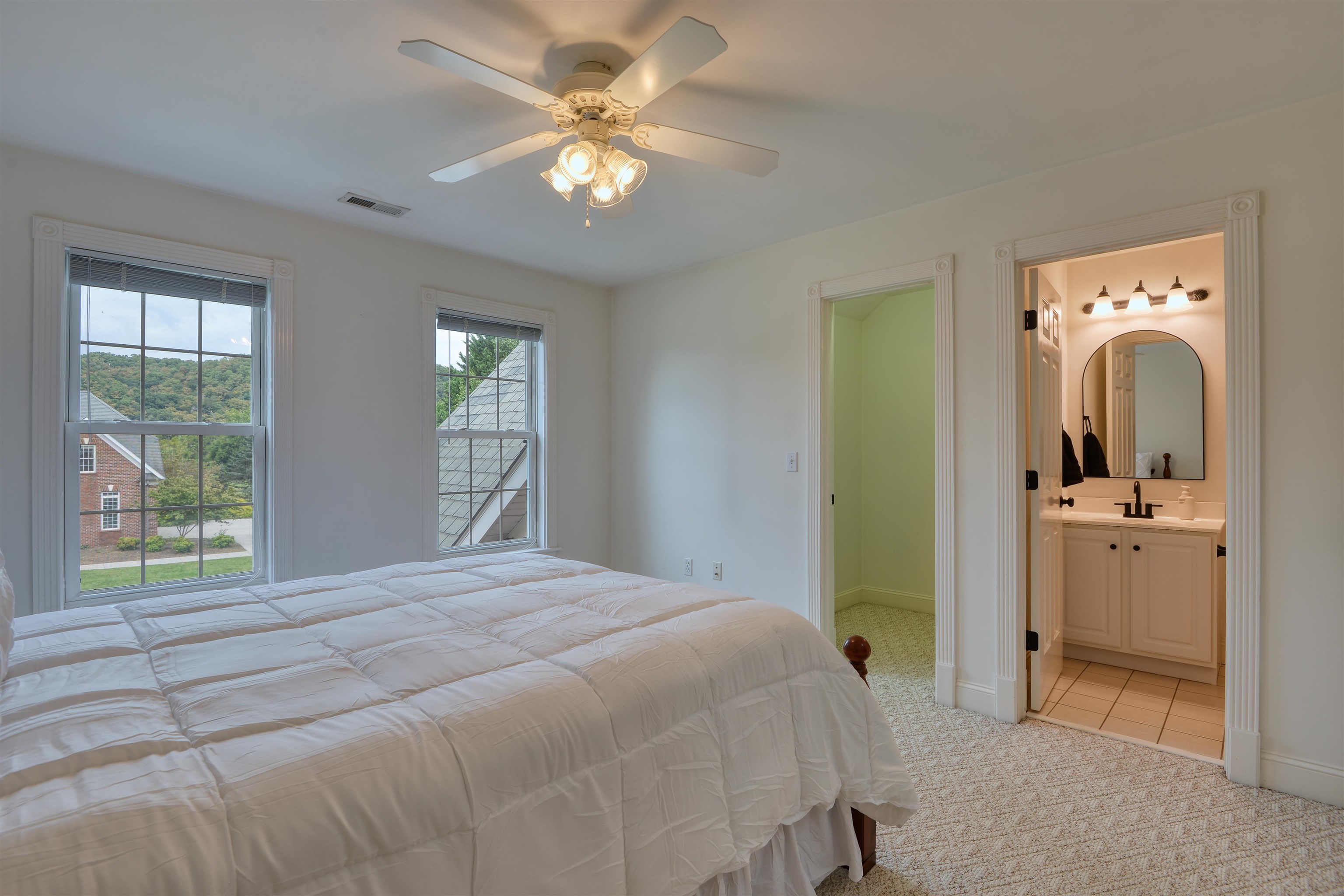 8281 Sawgrass Way Radford VA 24141