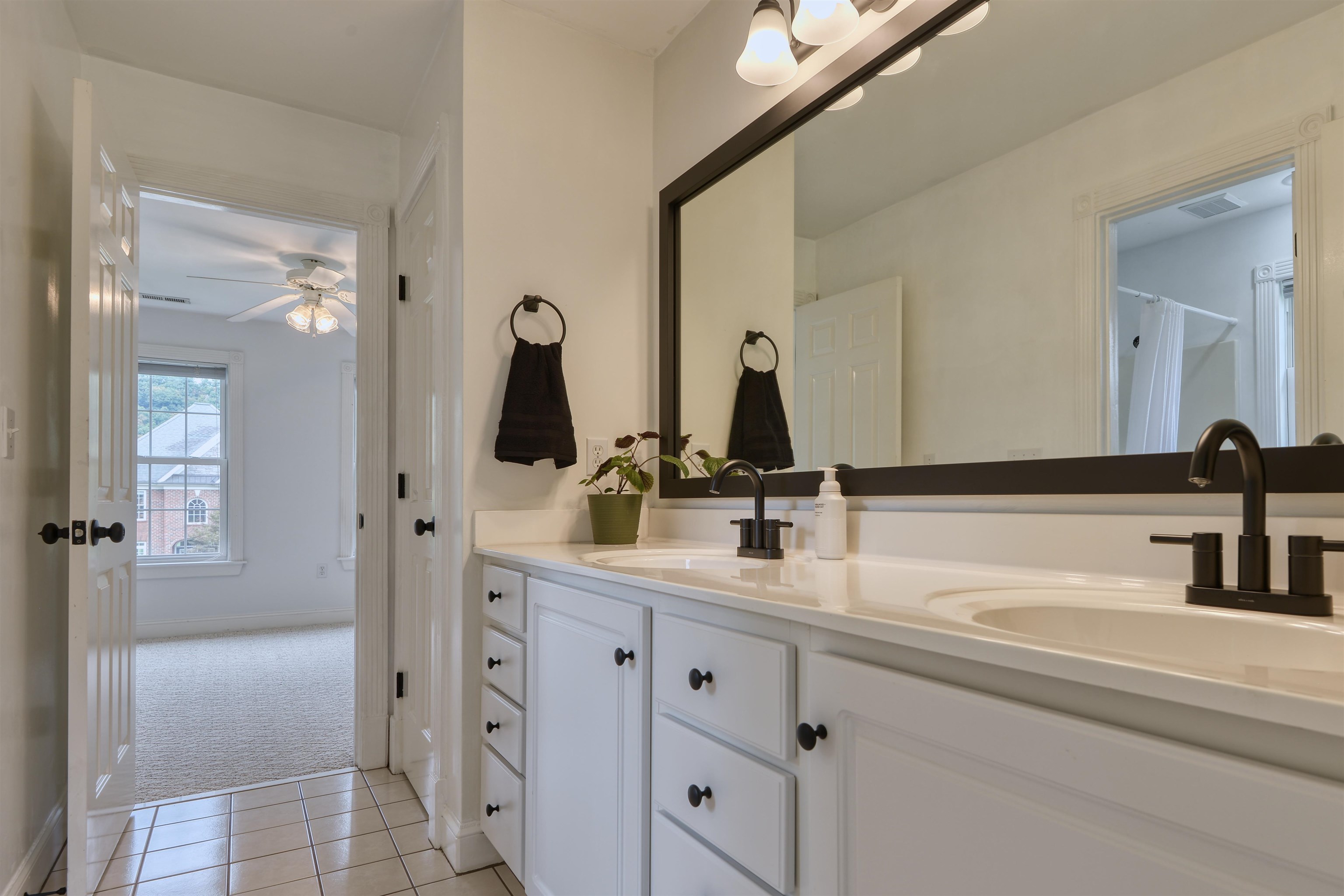 8281 Sawgrass Way Radford VA 24141