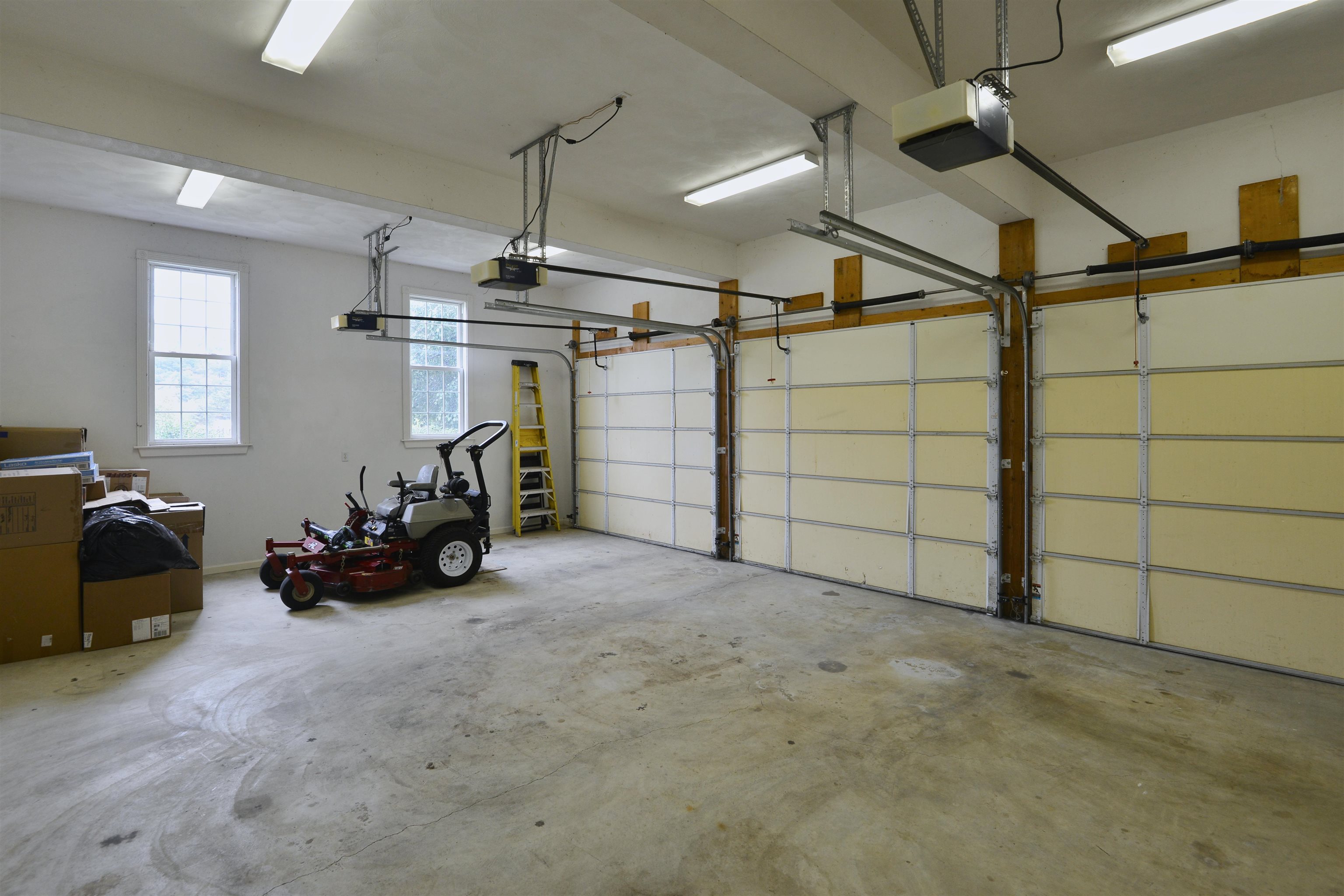 8281 Sawgrass Way Radford VA 24141