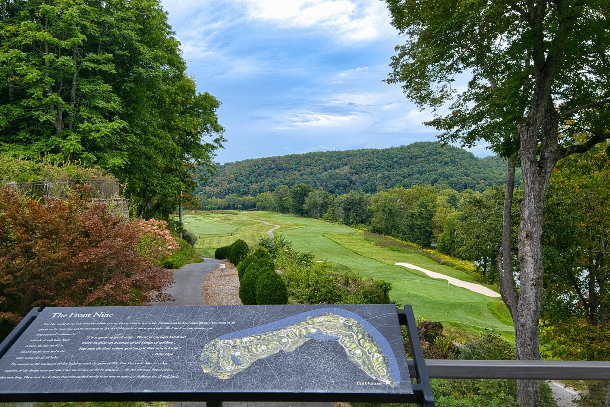 8281 Sawgrass Way Radford VA 24141