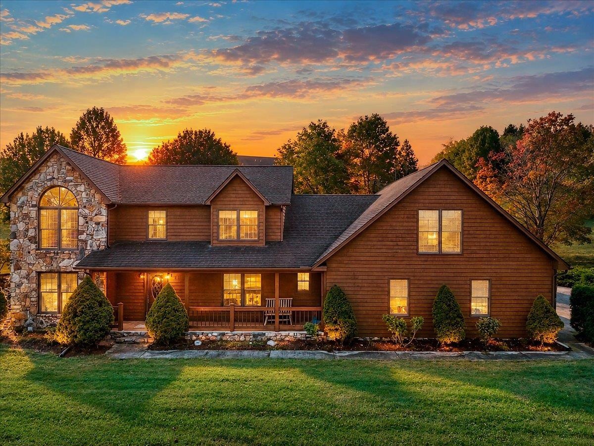 183 Farley Circle Pearisburg VA 24134