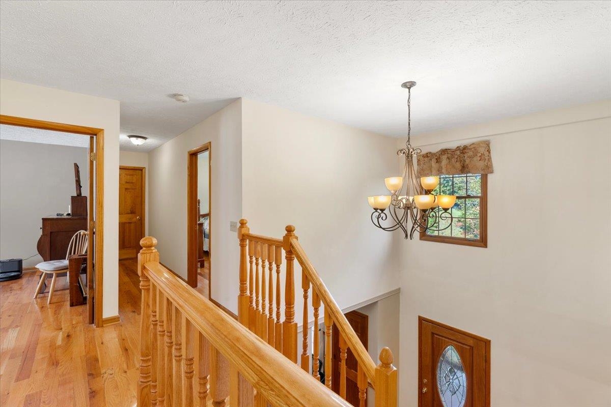 183 Farley Circle Pearisburg VA 24134