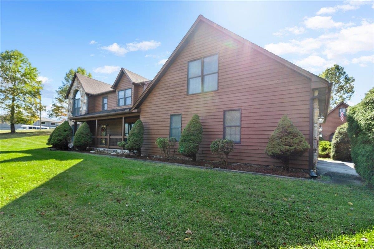 183 Farley Circle Pearisburg VA 24134