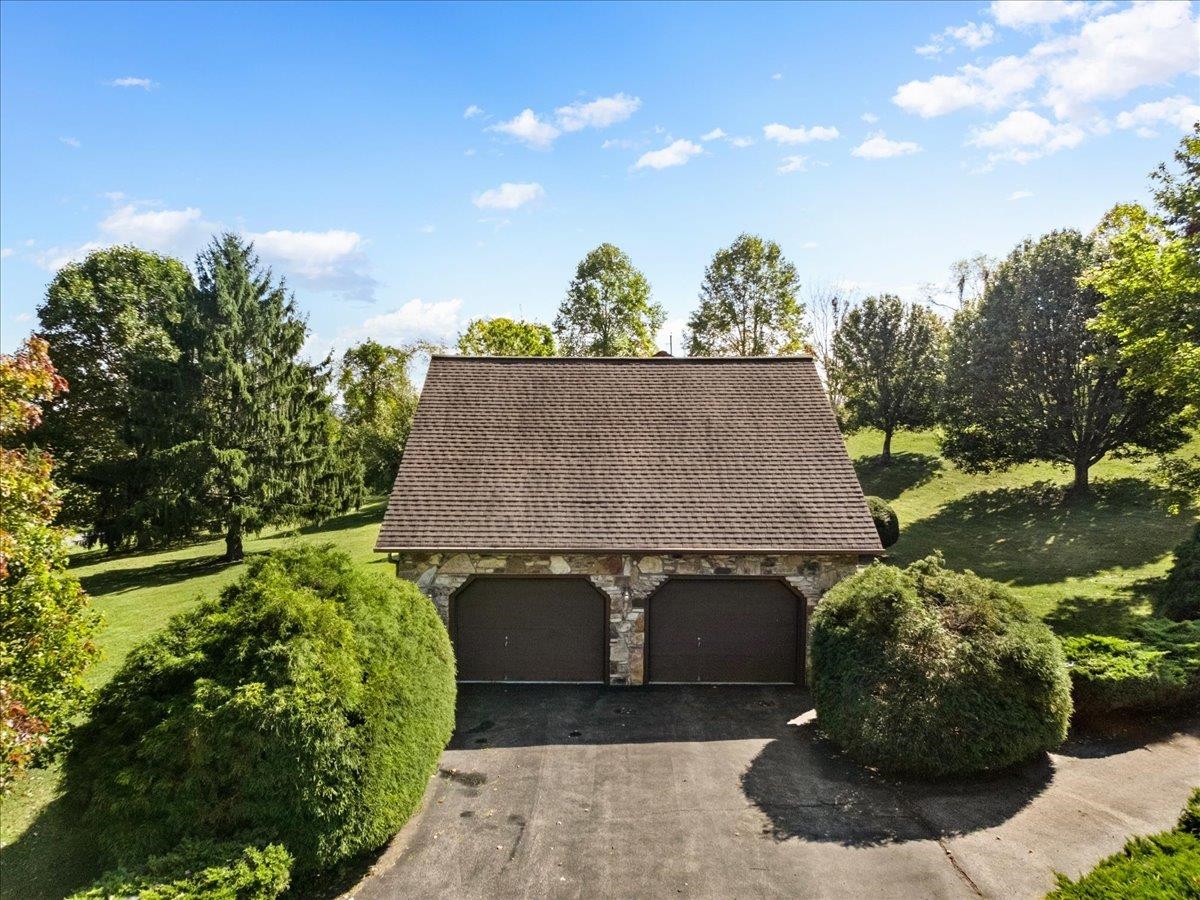183 Farley Circle Pearisburg VA 24134