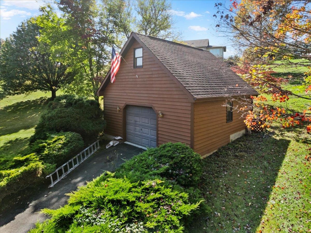 183 Farley Circle Pearisburg VA 24134