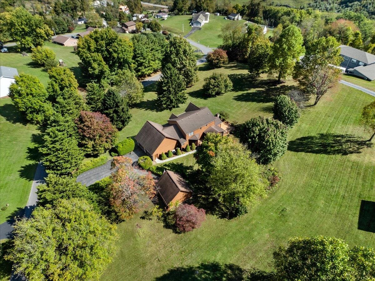 183 Farley Circle Pearisburg VA 24134