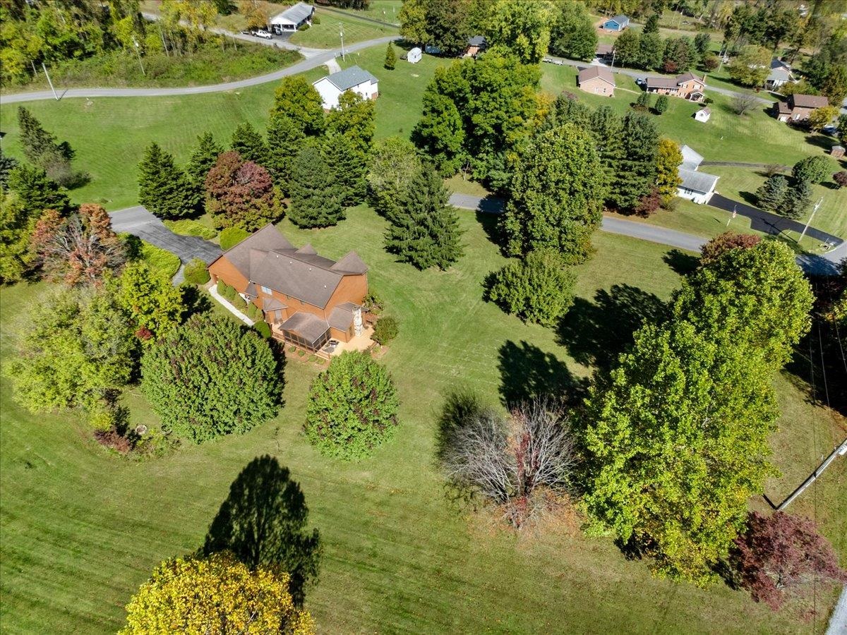 183 Farley Circle Pearisburg VA 24134