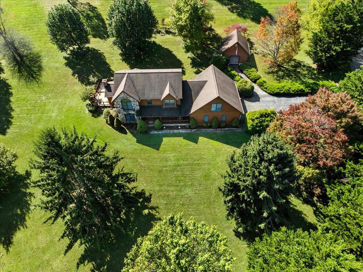 183 Farley Circle Pearisburg VA 24134