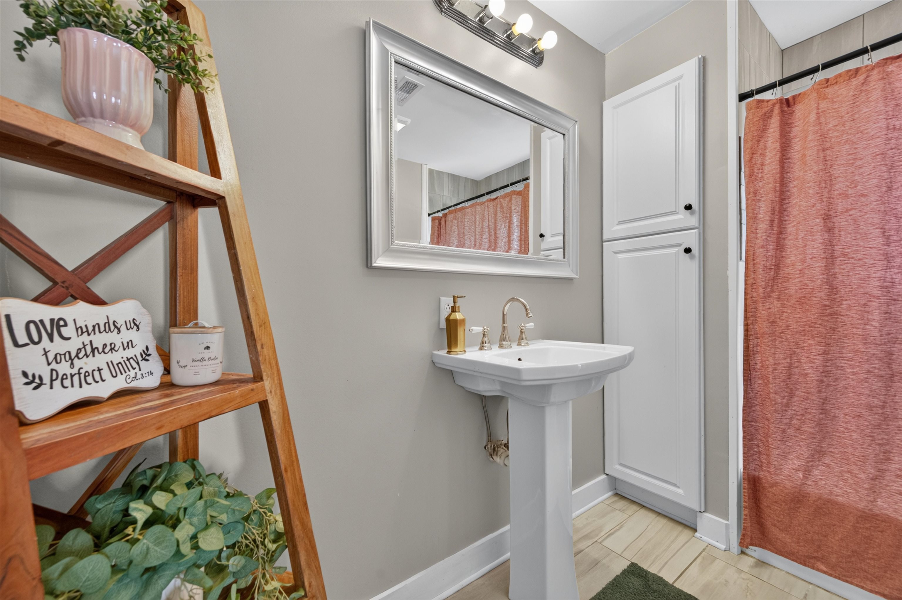 109 Park Street Christiansburg VA 24073
