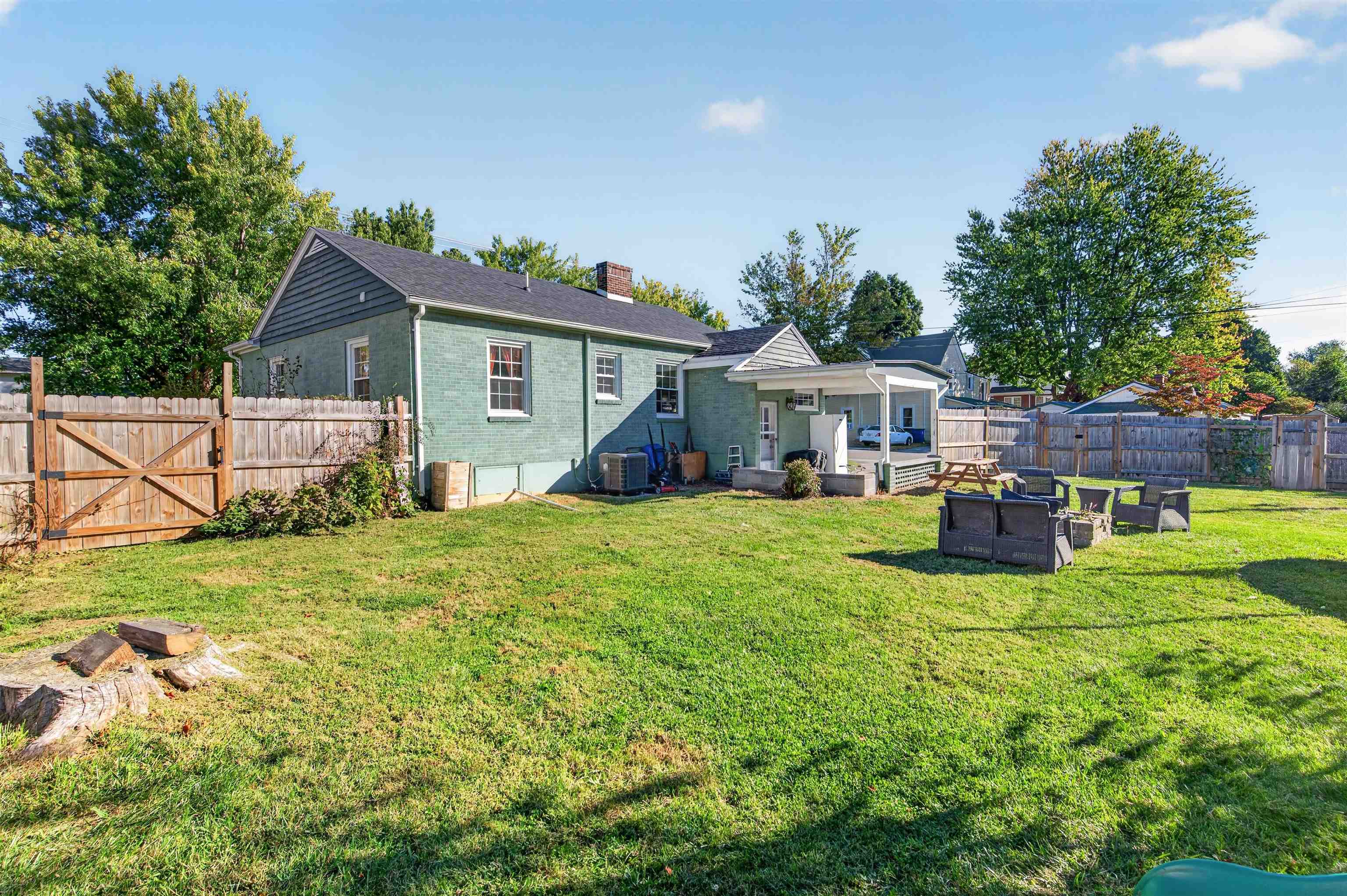 109 Park Street Christiansburg VA 24073