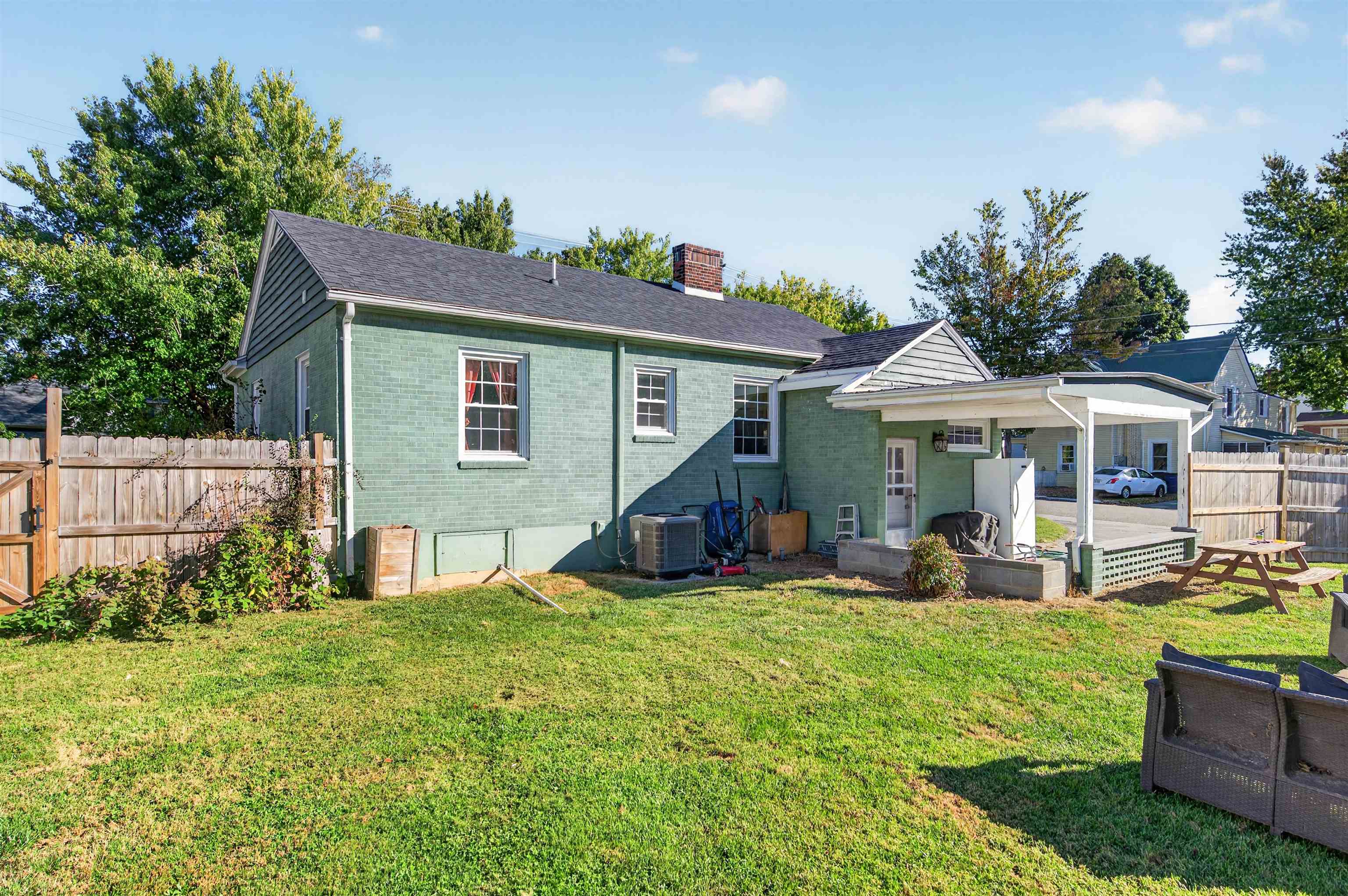 109 Park Street Christiansburg VA 24073