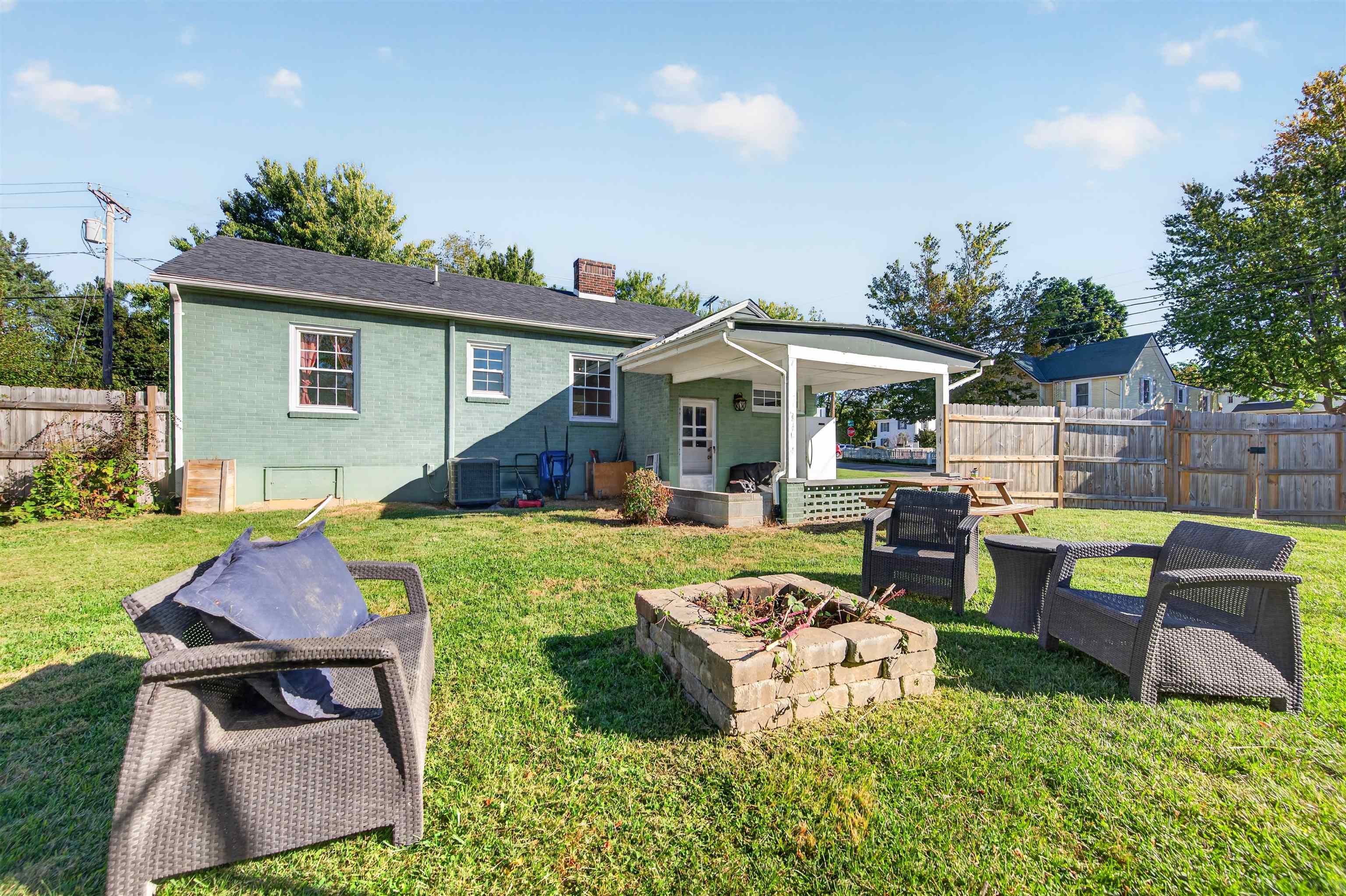109 Park Street Christiansburg VA 24073
