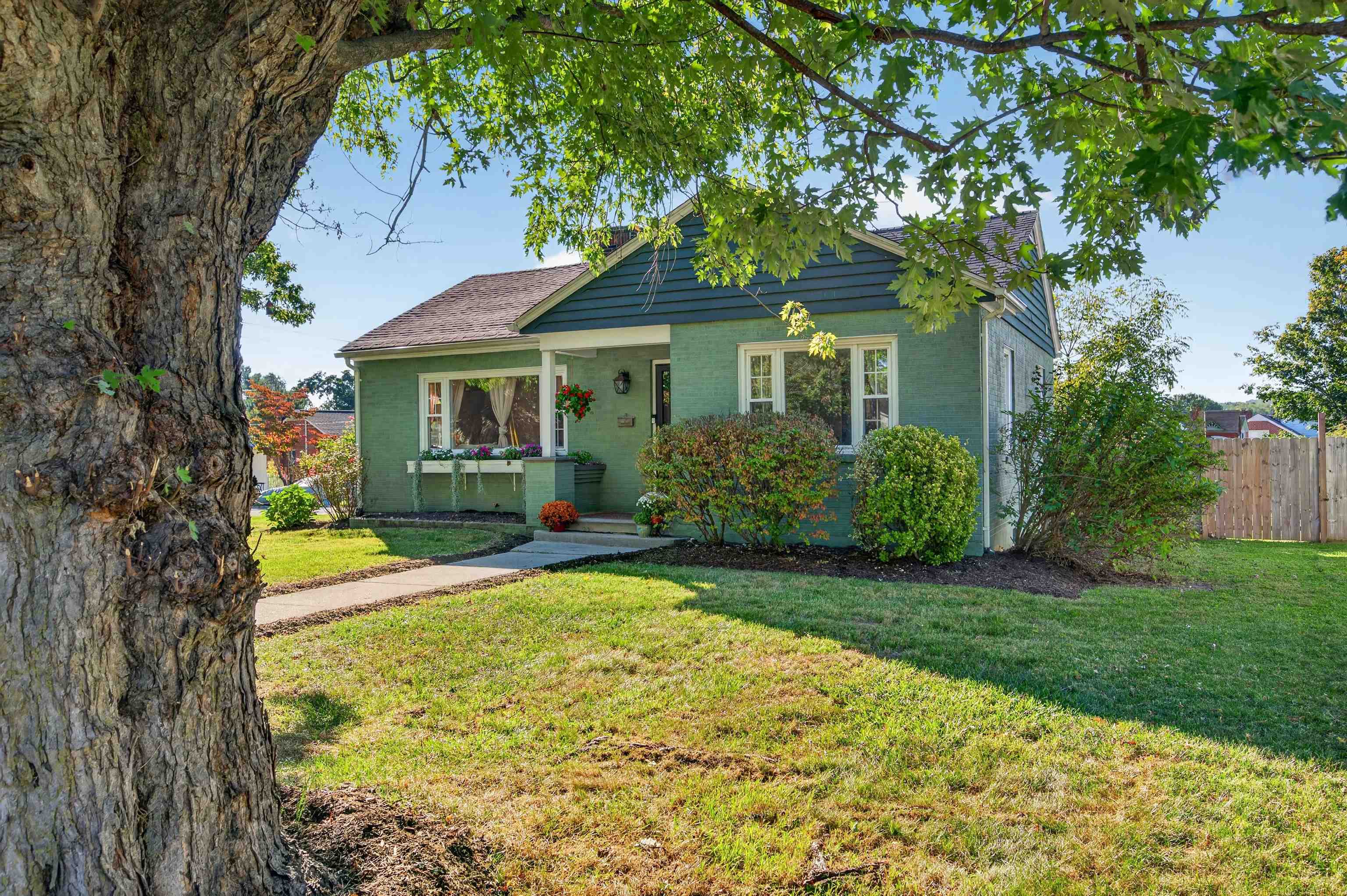 109 Park Street Christiansburg VA 24073